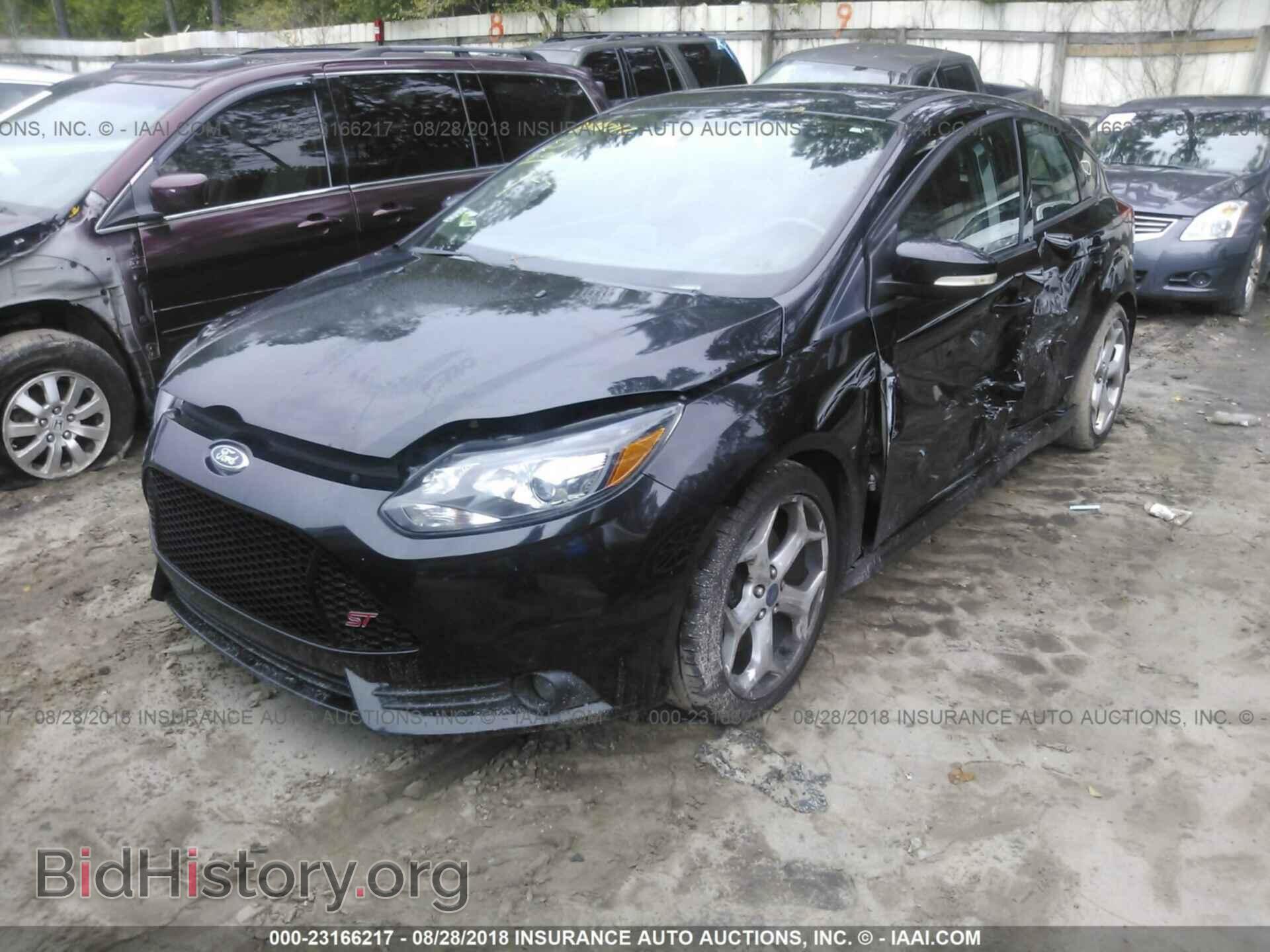 2013 Ford Focus - VIN: 1FADP3L90DL358640 - Фото 2