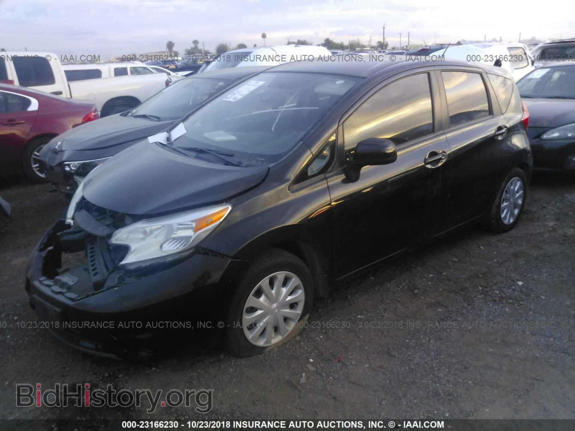 2014 Nissan Versa note - VIN: 3N1CE2CP1EL421855 - Photo 2