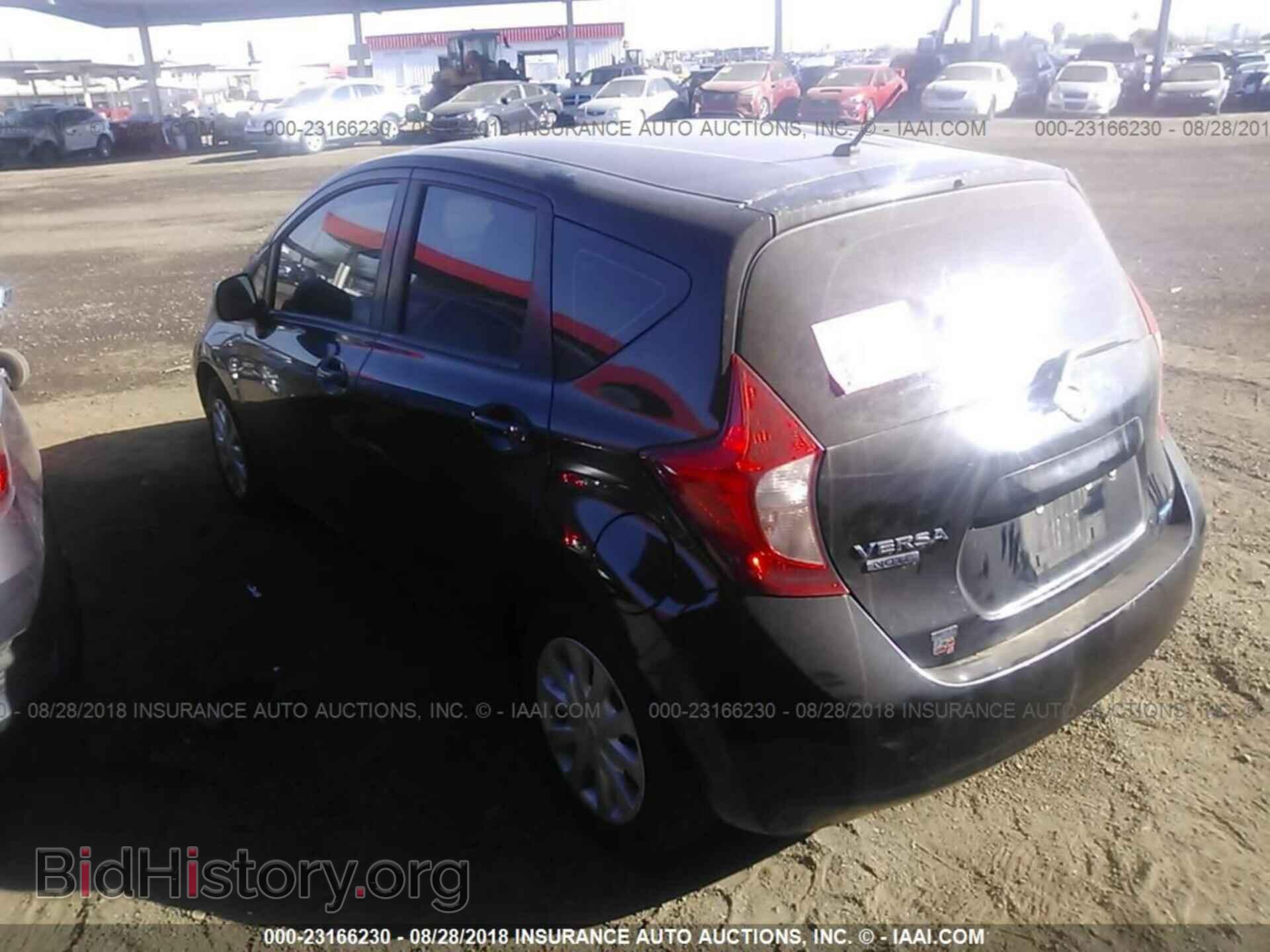 2014 Nissan Versa note - VIN: 3N1CE2CP1EL421855 - Photo 3
