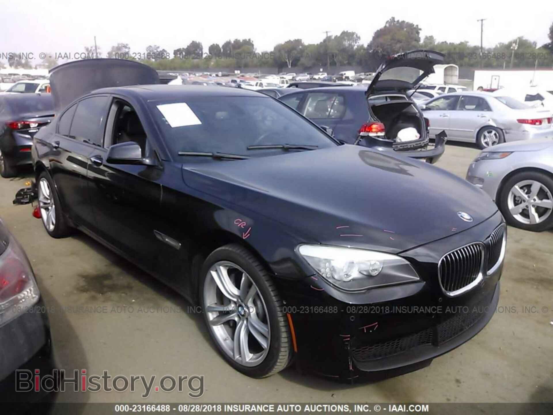 Photo WBAKA8C59BCY36853 - Bmw 750 2011