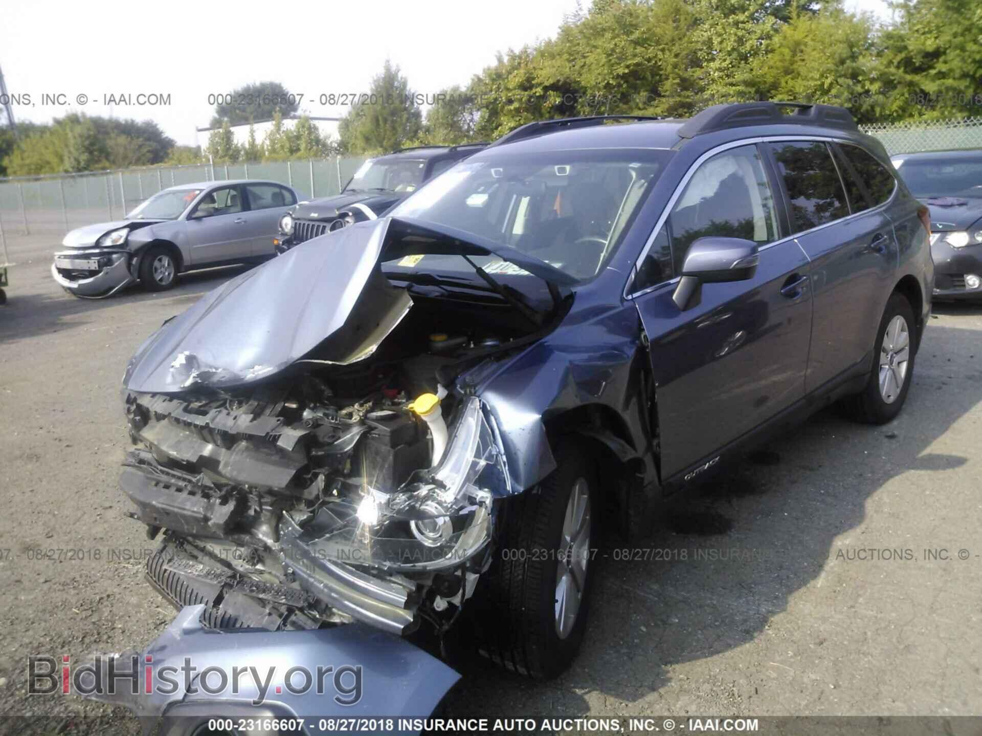 2016 Subaru Outback - VIN: 4S4BSAFC1G3258719 - Photo 2