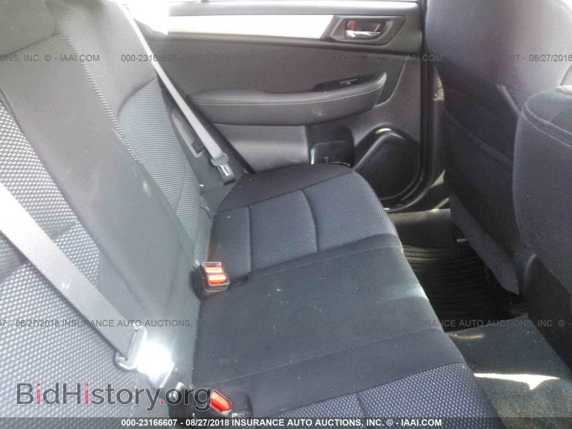2016 Subaru Outback - VIN: 4S4BSAFC1G3258719 - Photo 8