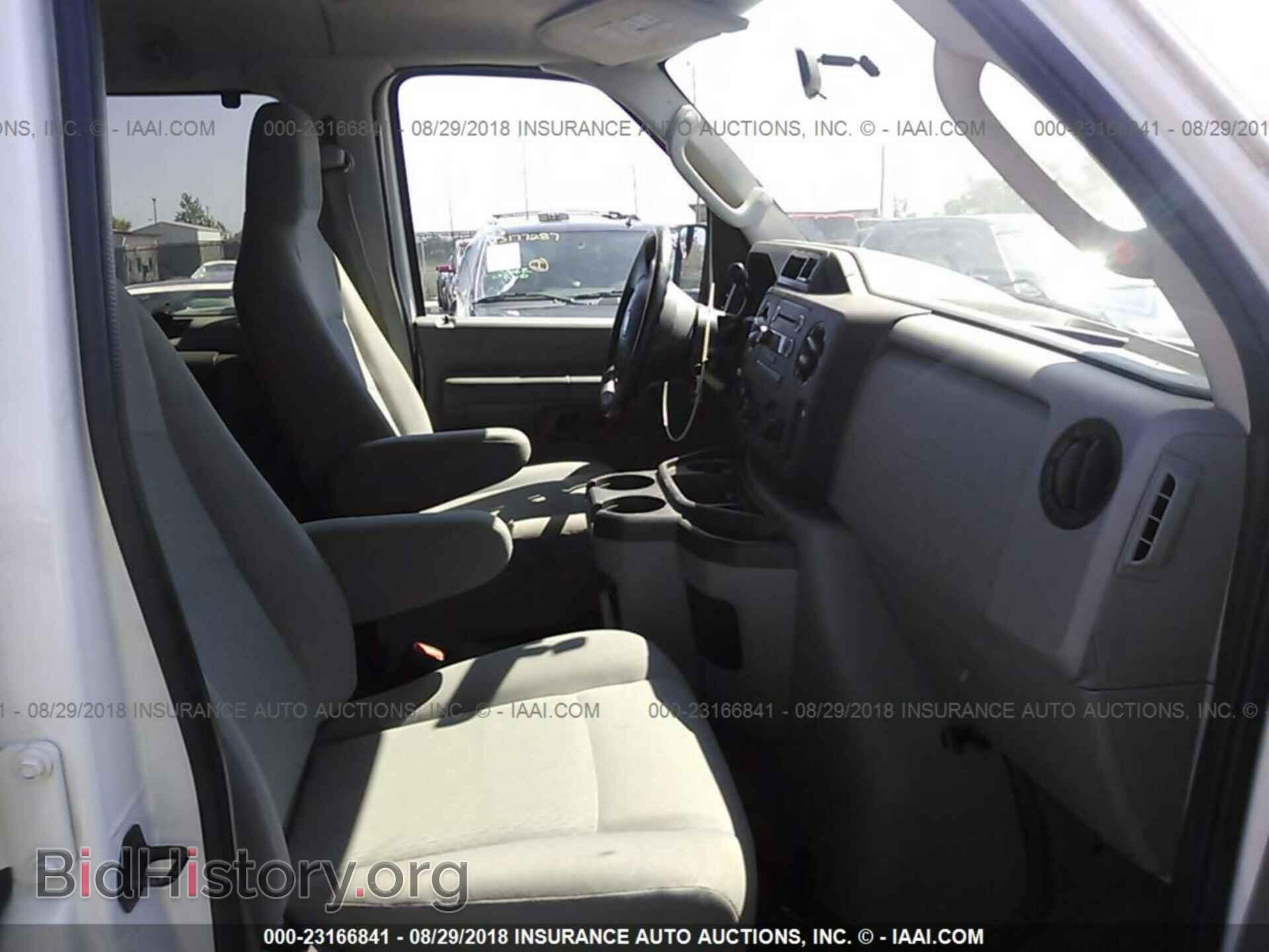 2012 Ford Econoline - VIN: 1FDSS3BL8CDB07348 - Фото 5