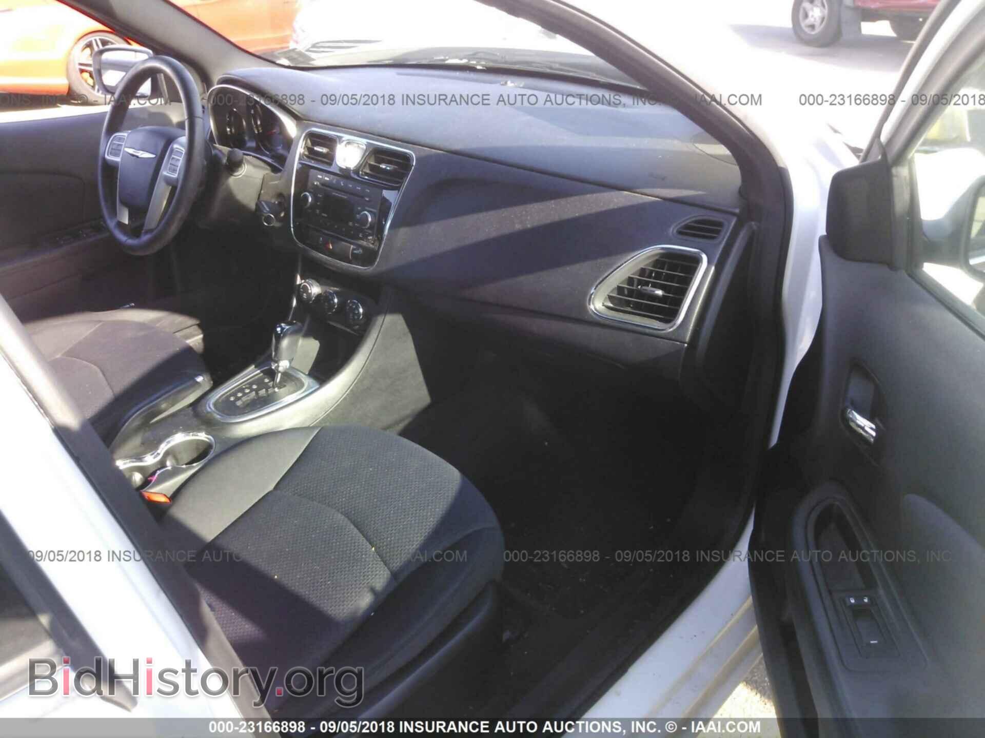 2013 Chrysler 200 - VIN: 1C3CCBBB6DN500627 - Фото 5
