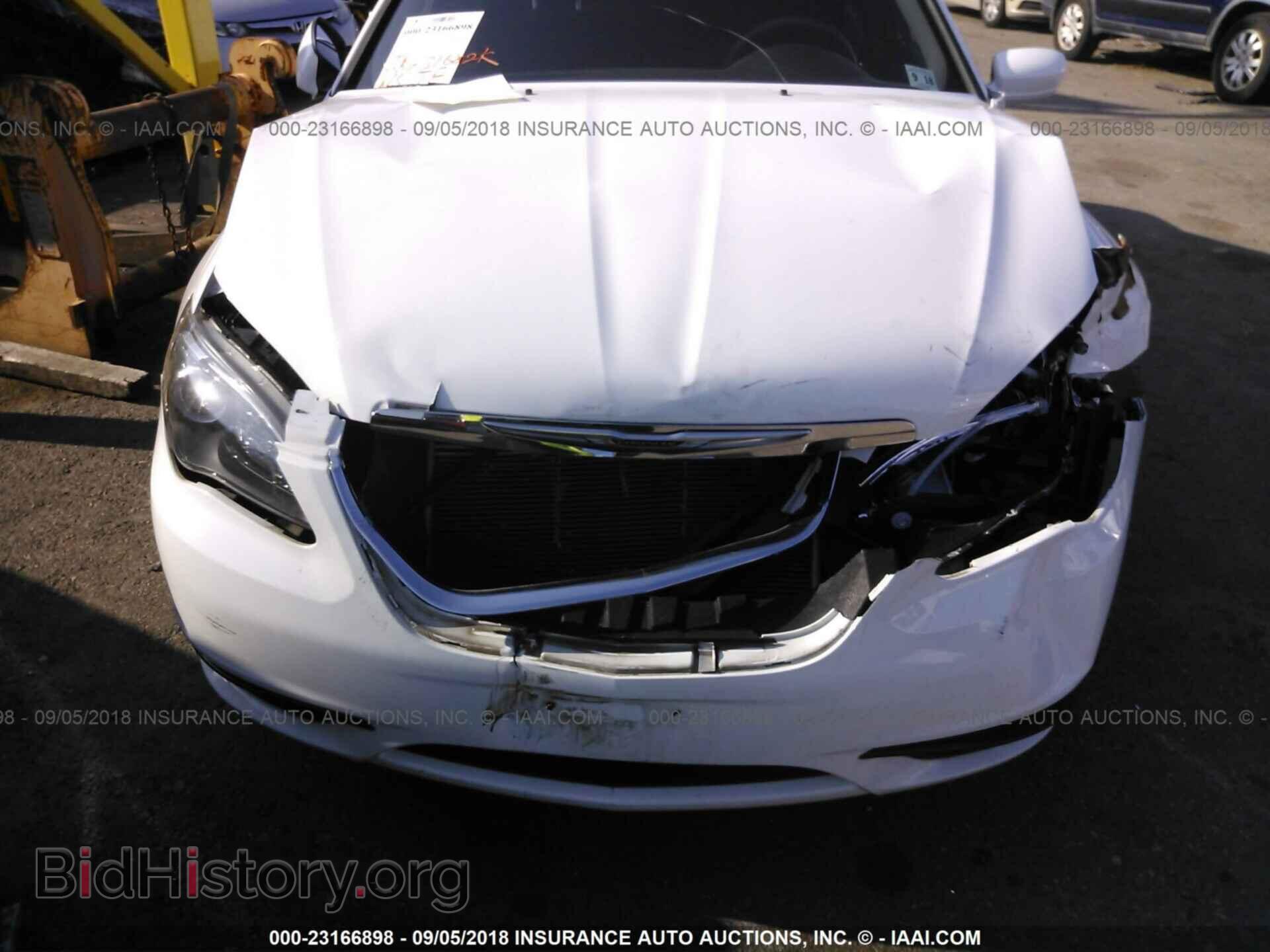 2013 Chrysler 200 - VIN: 1C3CCBBB6DN500627 - Фото 6