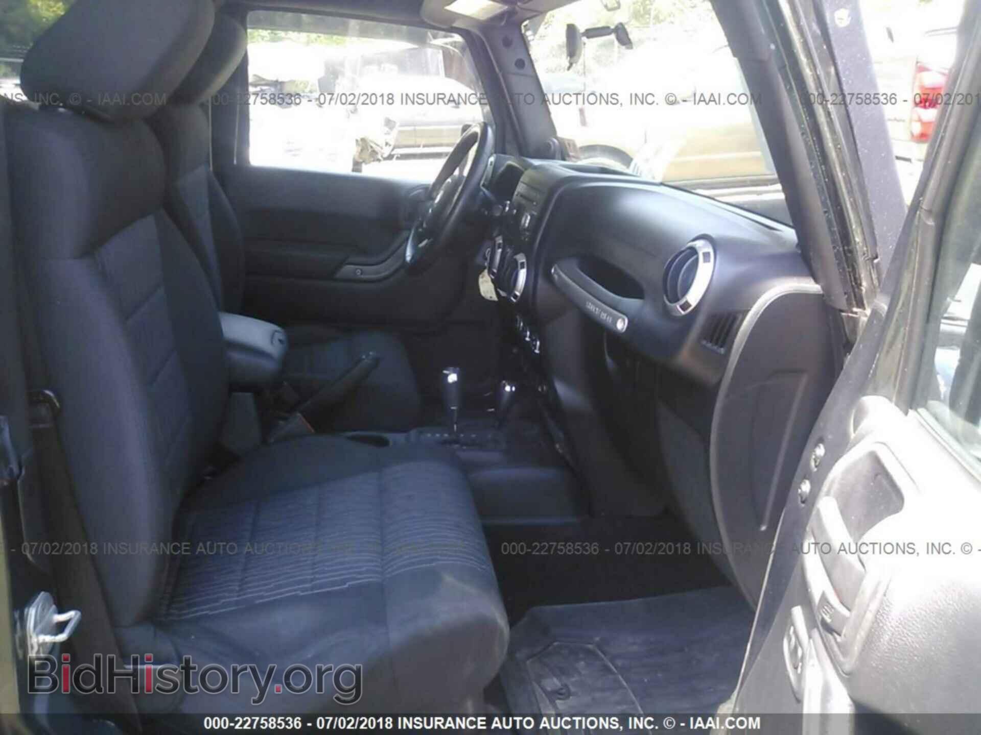 2011 JEEP WRANGLER - VIN: 1J4AA5D16BL518420 - Фото 5
