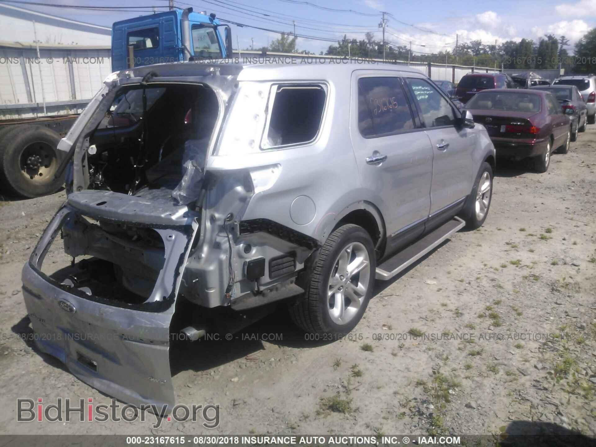 2011 Ford Explorer - VIN: 1FMHK8F85BGA85545 - Photo 4