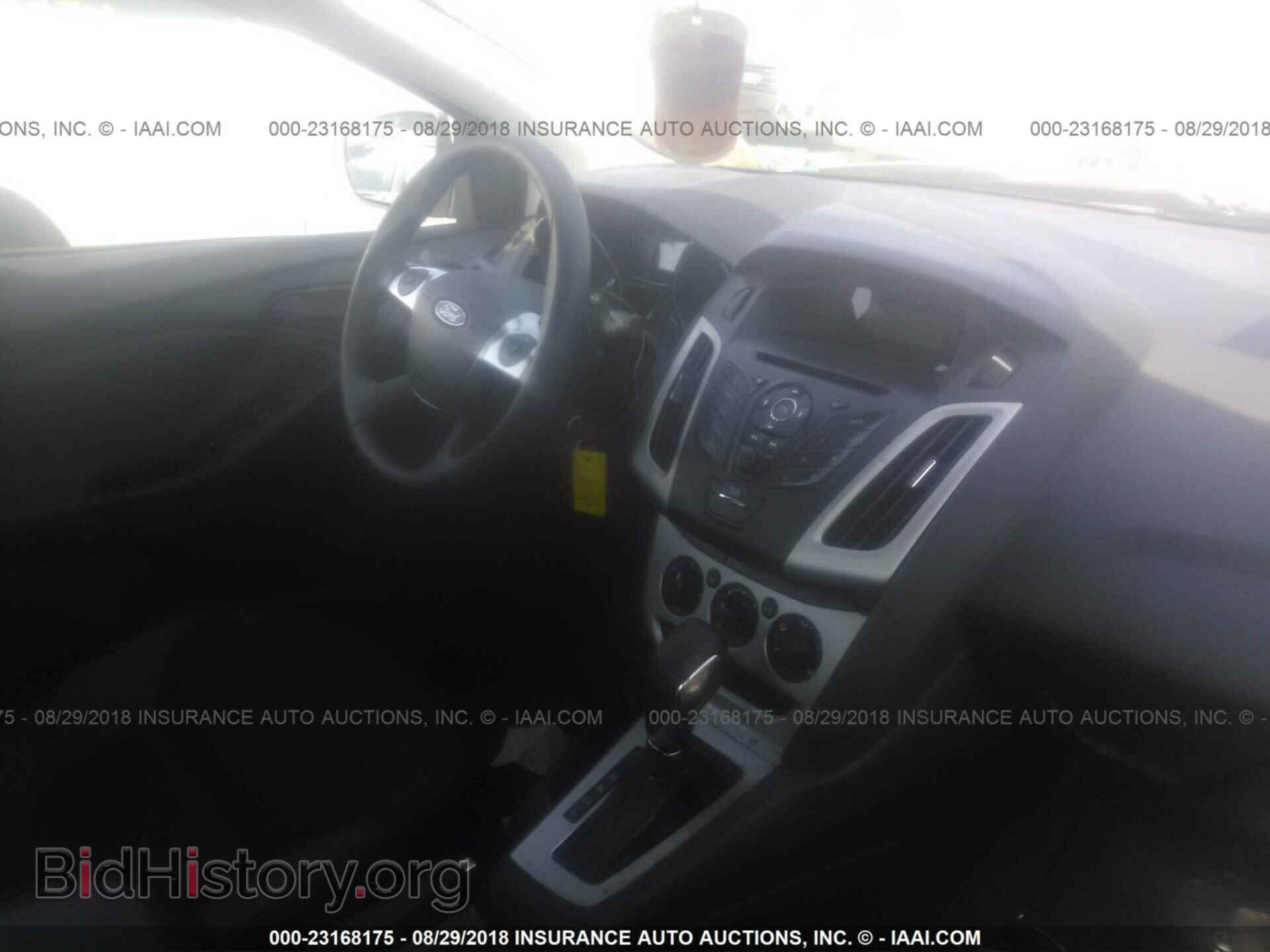 2012 Ford Focus - VIN: 1FAHP3F28CL353281 - Photo 5