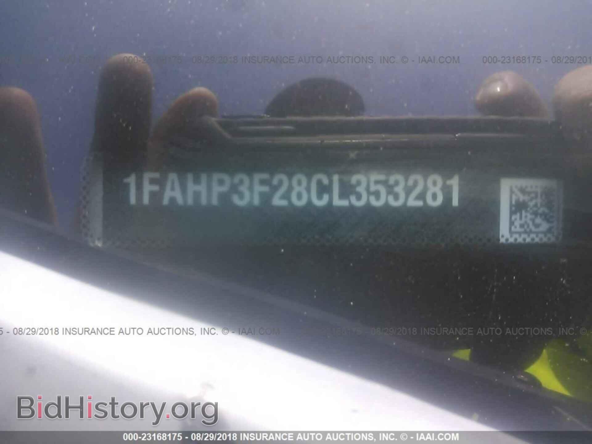 2012 Ford Focus - VIN: 1FAHP3F28CL353281 - Photo 9