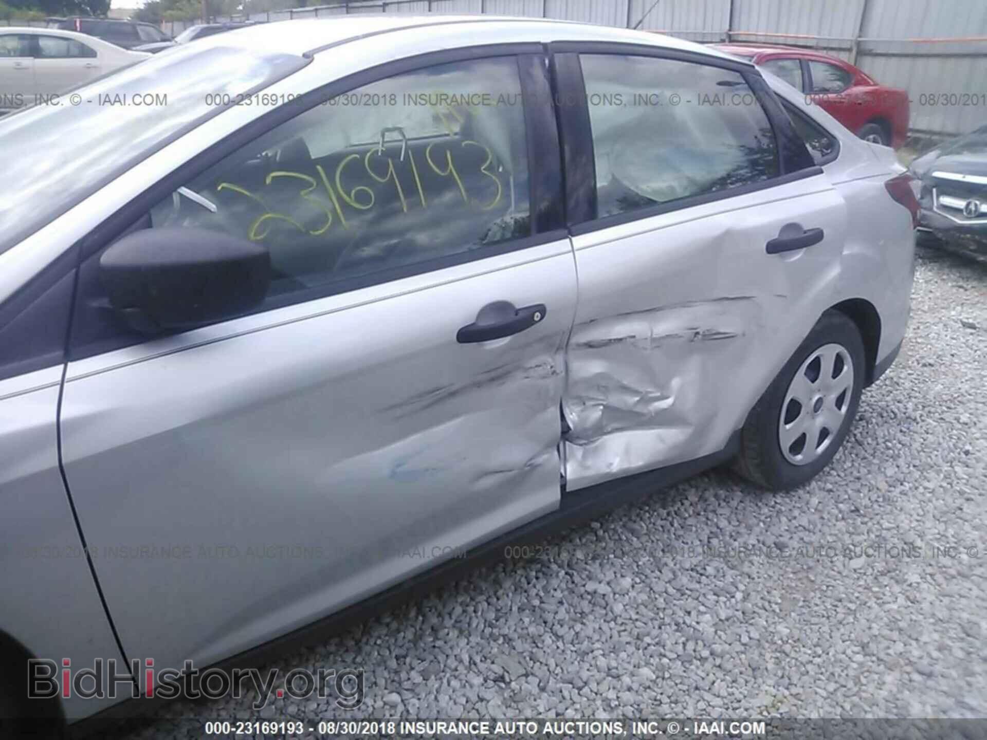 2013 Ford Focus - VIN: 1FADP3E20DL176033 - Photo 6