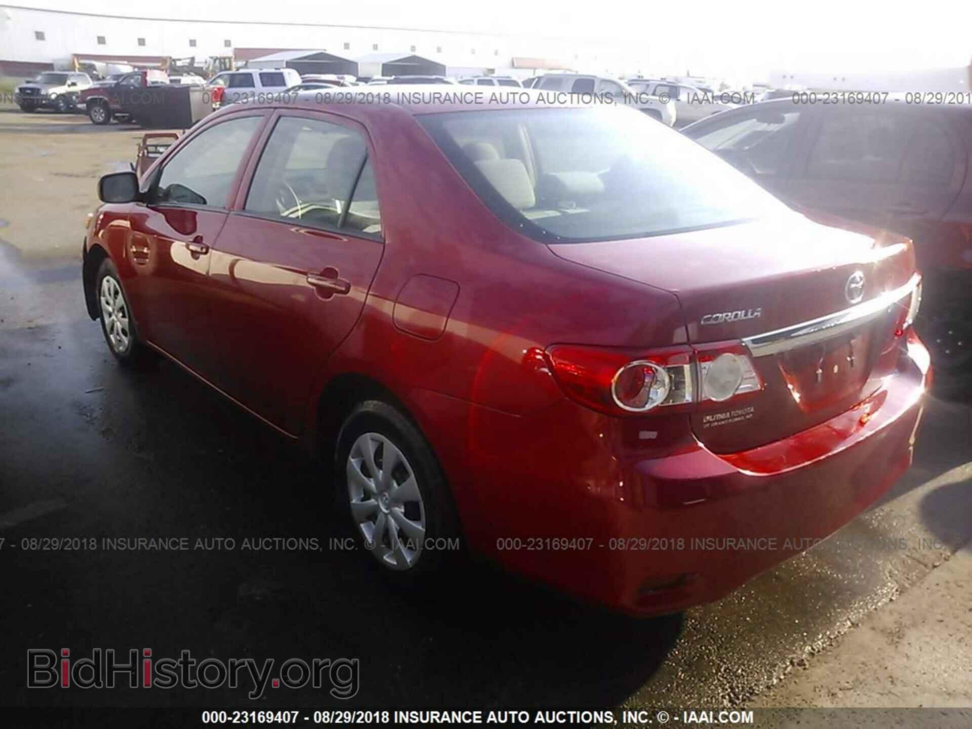 2013 Toyota Corolla - VIN: 2T1BU4EE6DC984467 - Photo 3