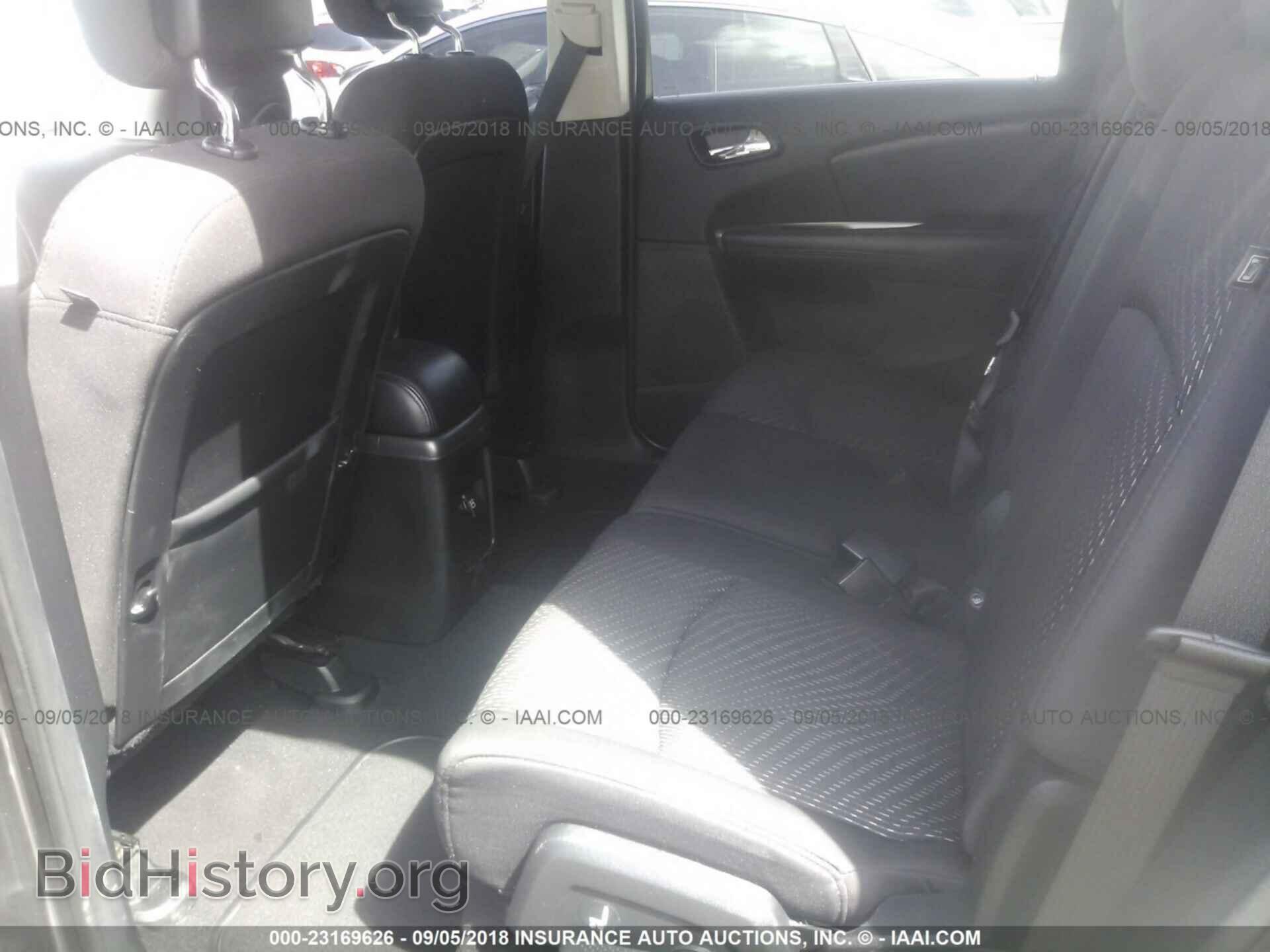 2015 Dodge Journey - VIN: 3C4PDCBG7FT628261 - Photo 8