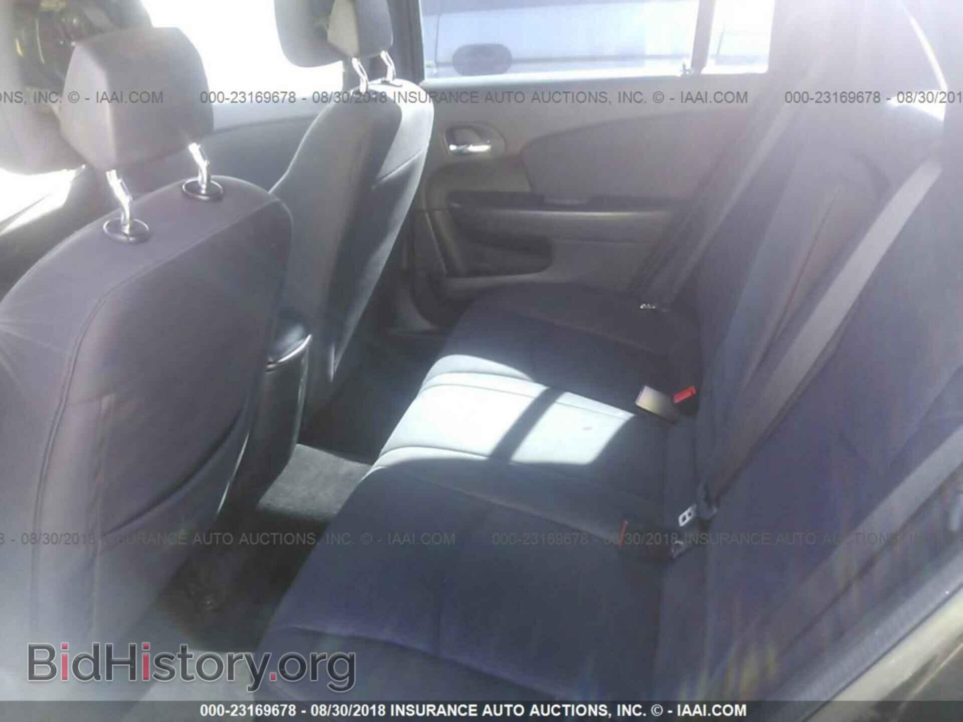 2012 Chrysler 200 - VIN: 1C3CCBAB4CN202092 - Фото 8