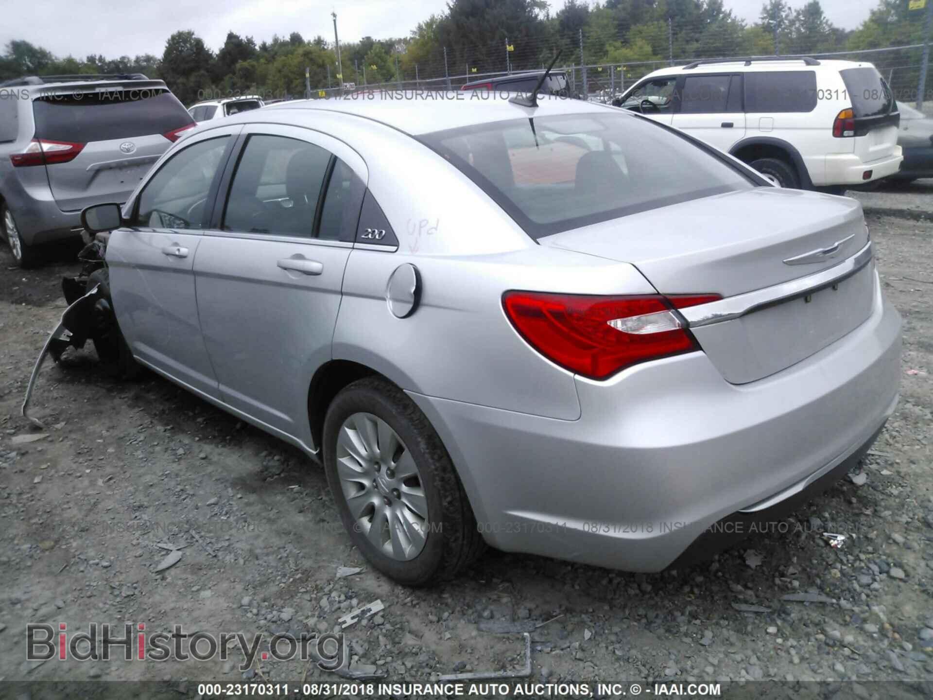 2012 CHRYSLER 200 - VIN: 1C3CCBAB9CN101243 - Photo 3