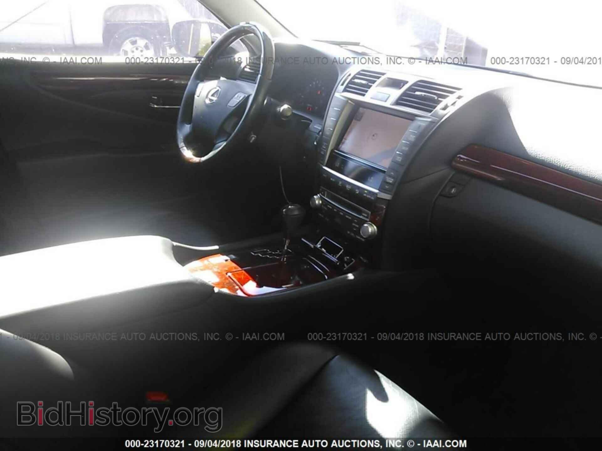 2011 Lexus Ls - VIN: JTHCL5EF2B5011438 - Photo 5