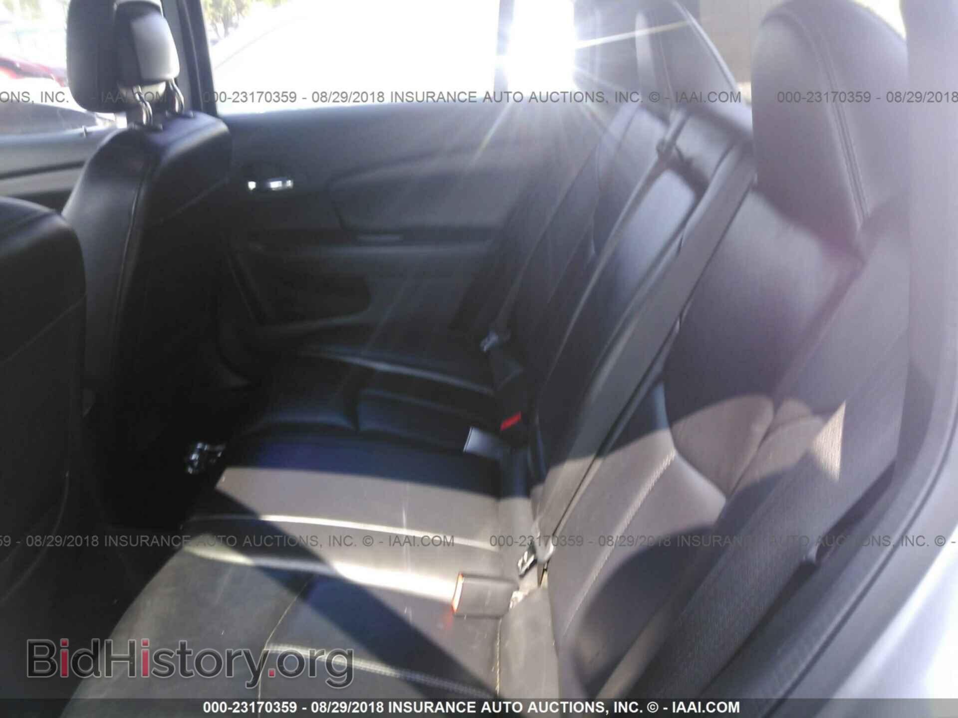 2013 Chrysler 200 - VIN: 1C3CCBCG2DN638949 - Photo 8
