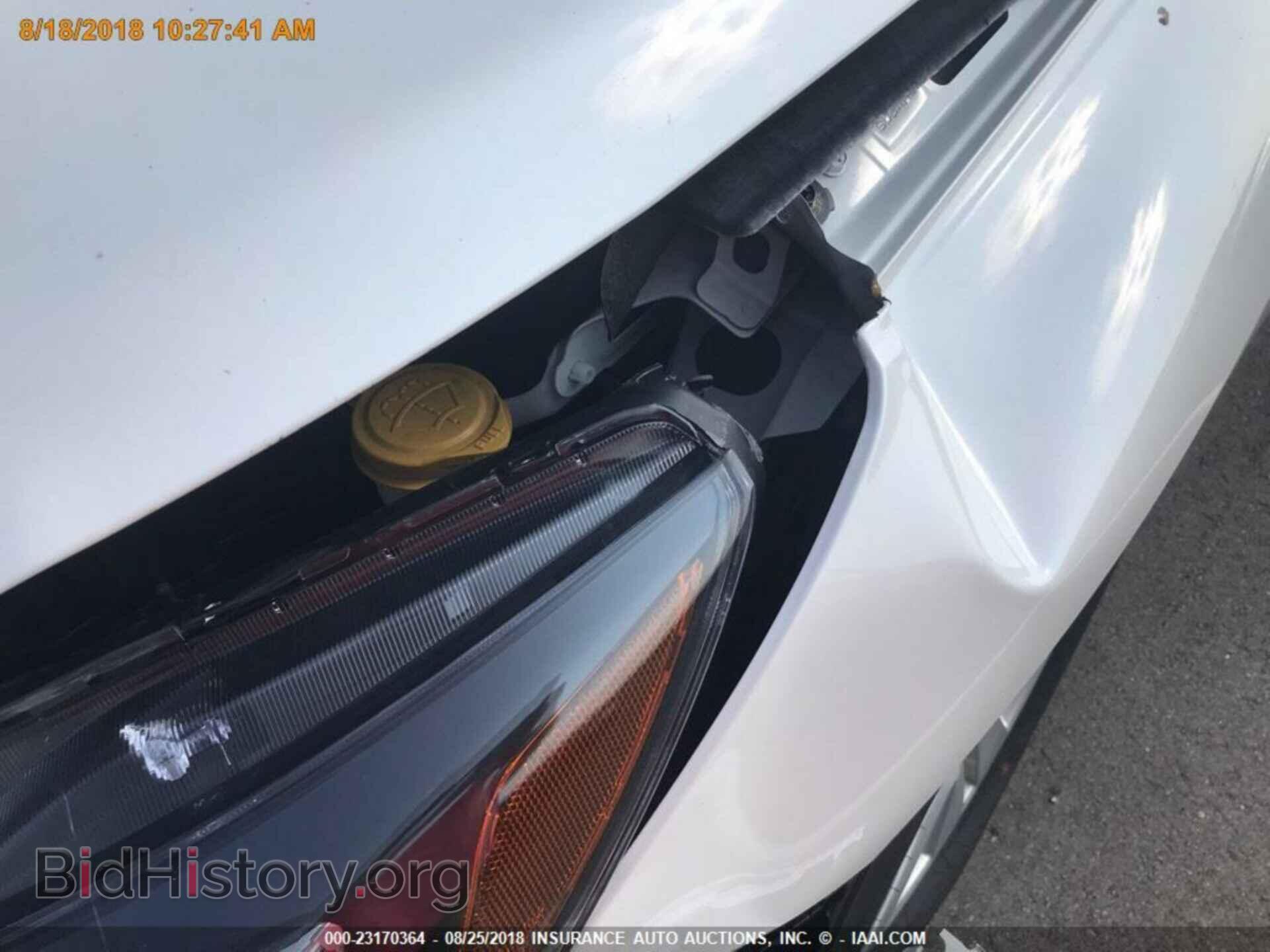 2018 Subaru Outback - VIN: 4S4BSAFC0J3324331 - Фото 13