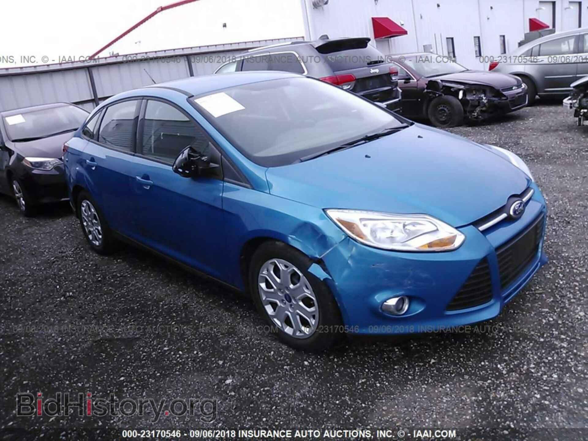 Photo 1FAHP3F23CL227376 - Ford Focus 2012