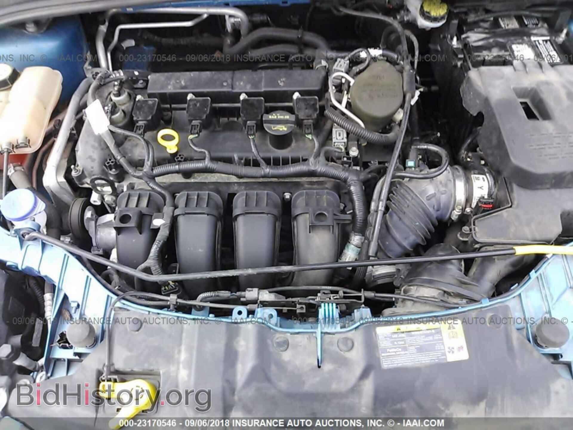 2012 Ford Focus - VIN: 1FAHP3F23CL227376 - Photo 10