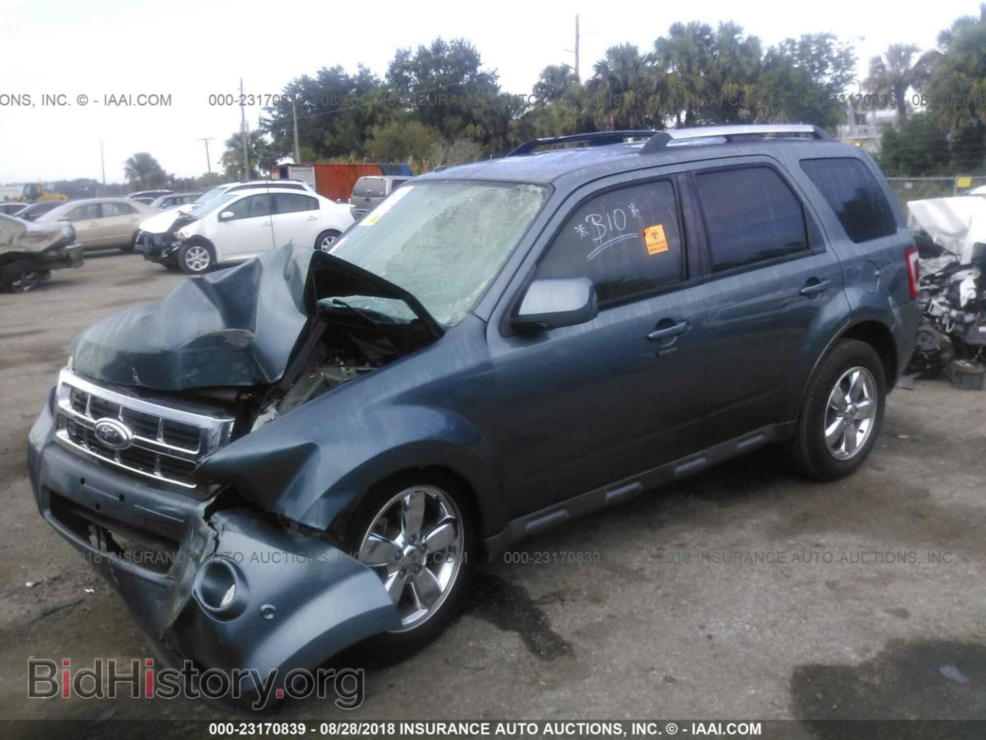 2012 Ford Escape - VIN: 1FMCU0EG7CKC14110 - Фото 2