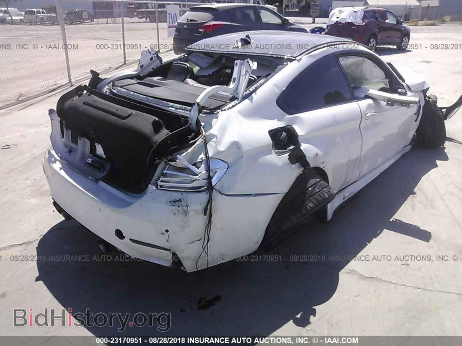 2015 Bmw M4 - VIN: WBS3R9C59FK331664 - Фото 4