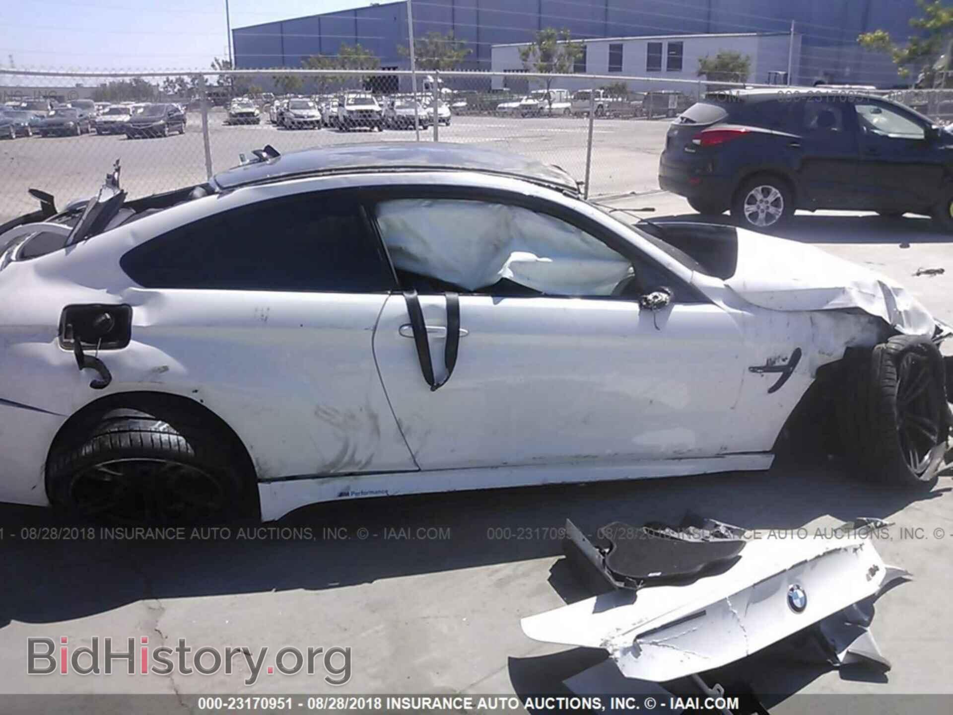 2015 Bmw M4 - VIN: WBS3R9C59FK331664 - Фото 6