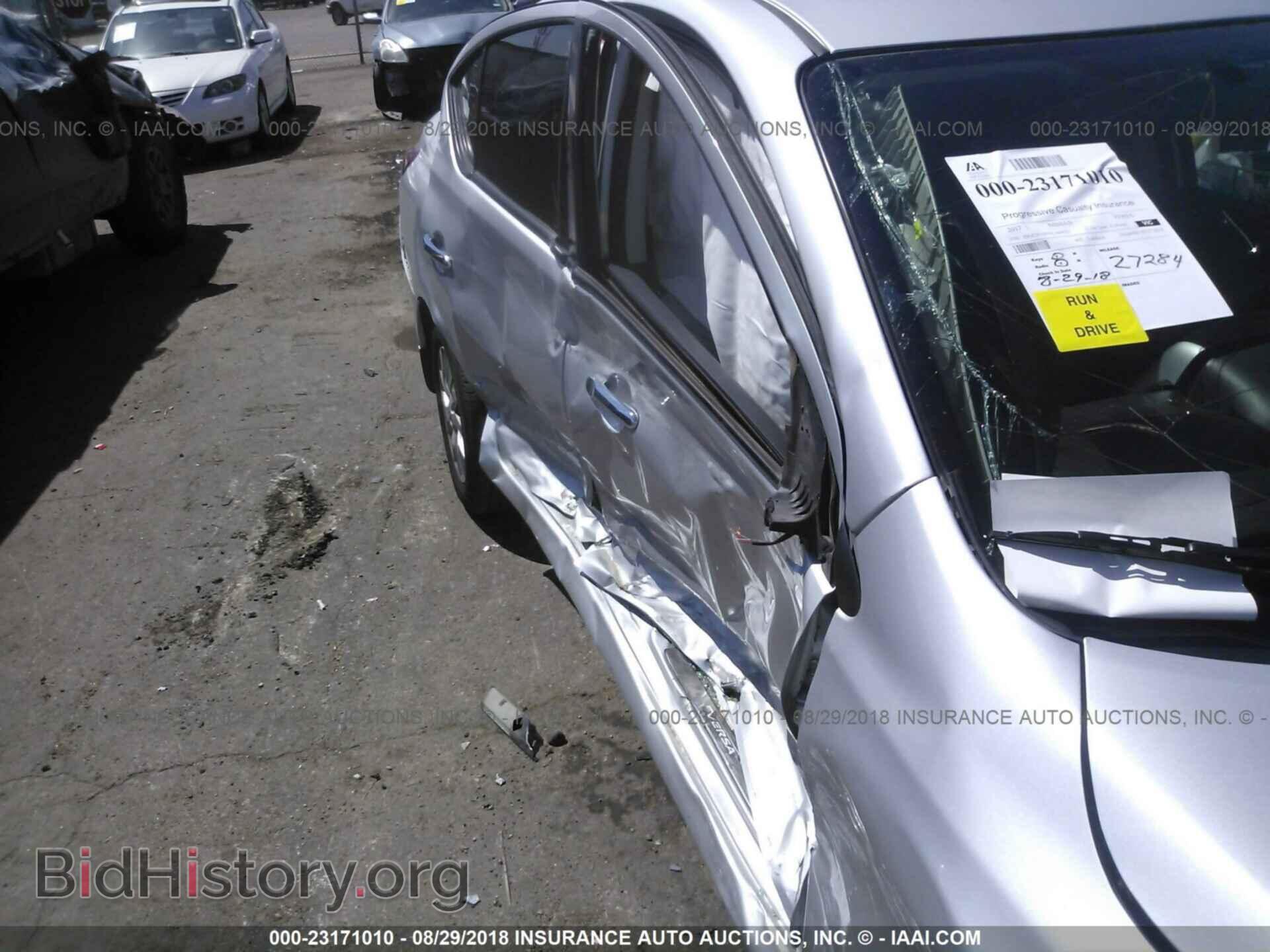 2017 Nissan Versa - VIN: 3N1CN7AP7HL889593 - Фото 6