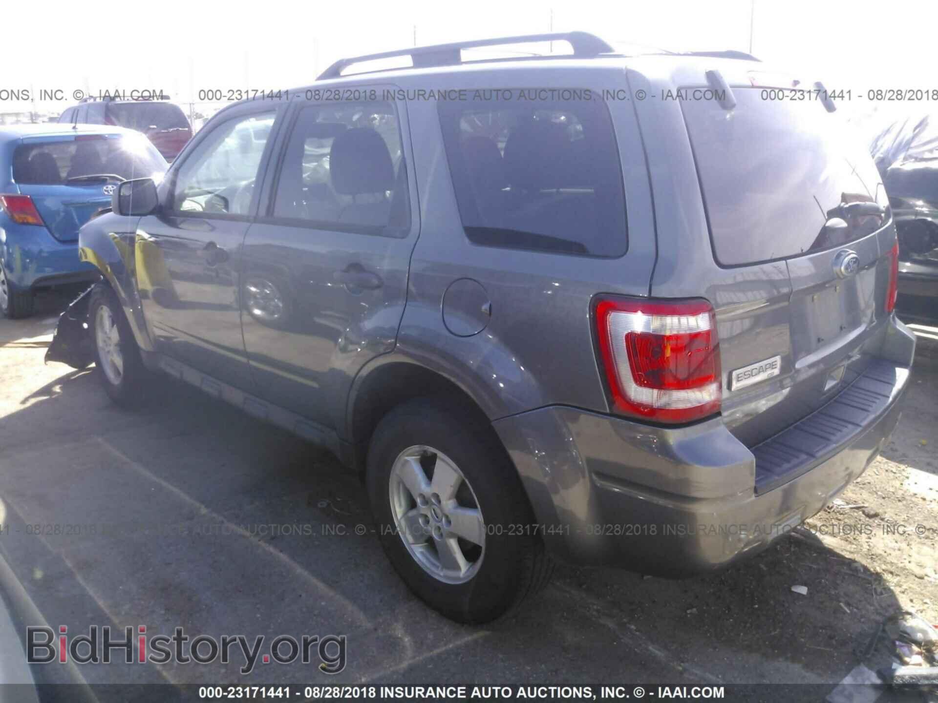 2012 Ford Escape - VIN: 1FMCU9D77CKB78165 - Photo 3