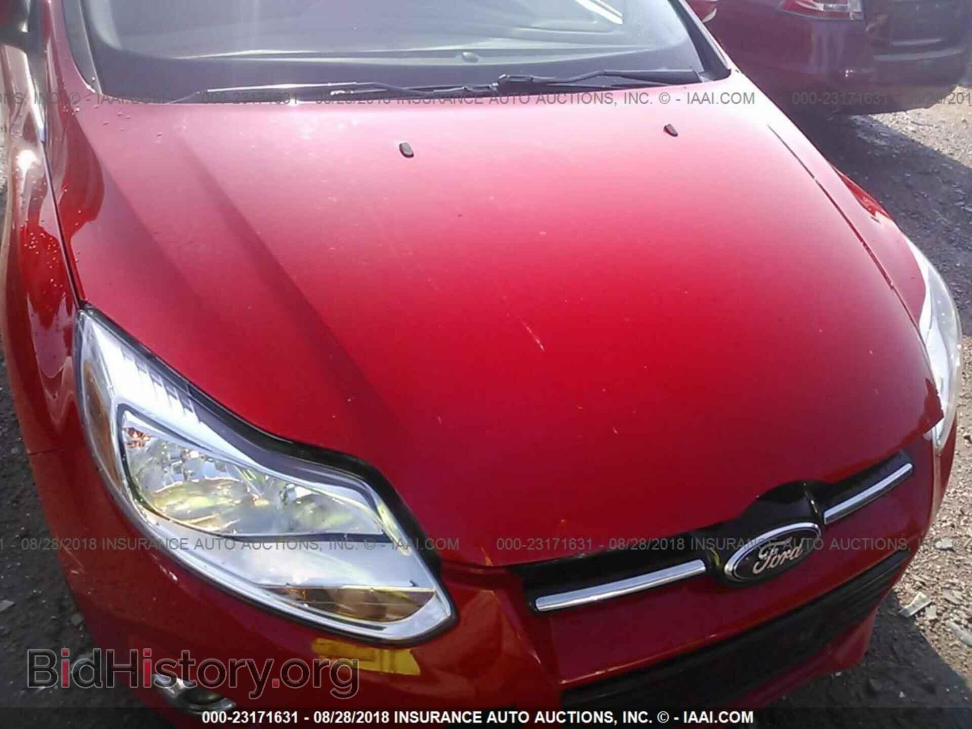 2012 Ford Focus - VIN: 1FAHP3M28CL363330 - Photo 6