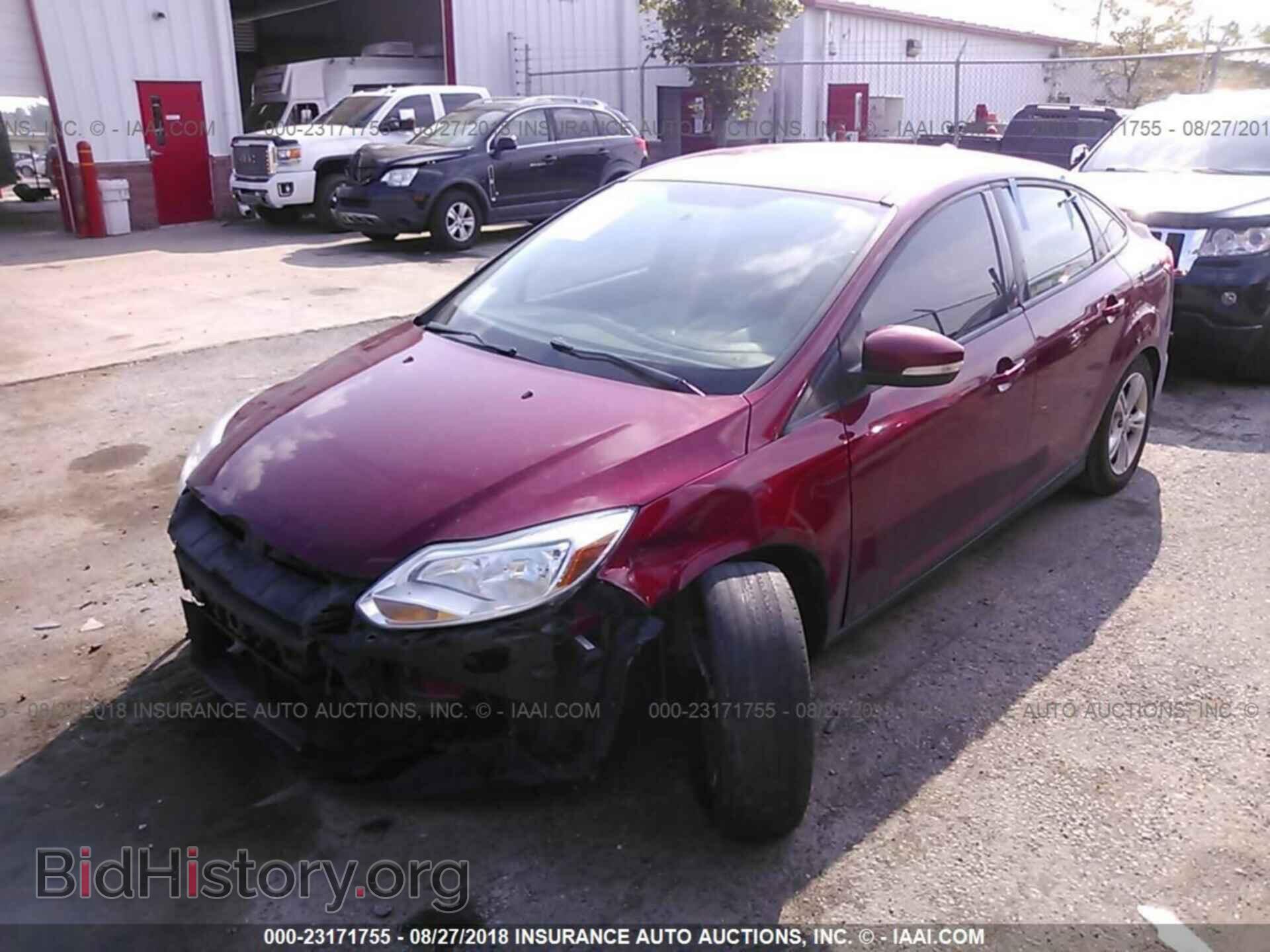 2013 Ford Focus - VIN: 1FADP3F20DL209322 - Photo 2