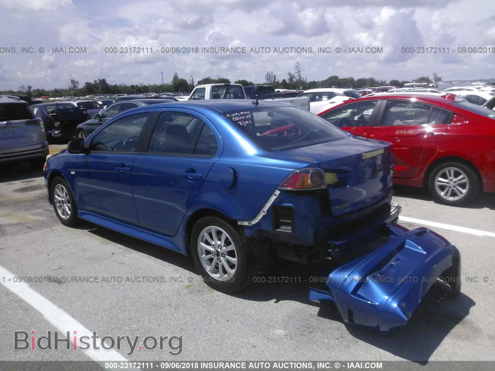 2011 Mitsubishi Lancer - VIN: JA32U2FU3BU004766 - Фото 3