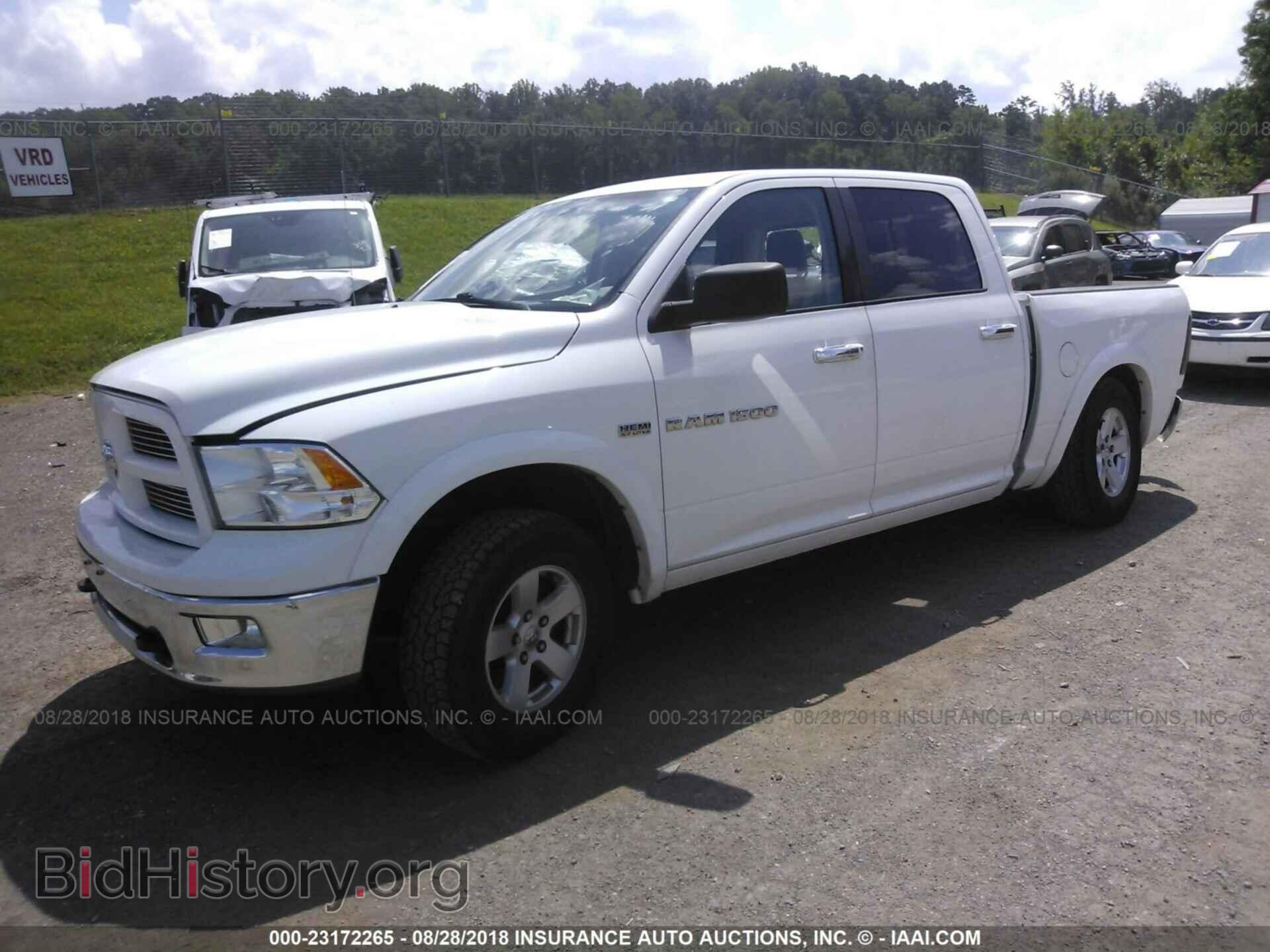 2012 Dodge Ram 1500 - VIN: 1C6RD7LT2CS210478 - Фото 2