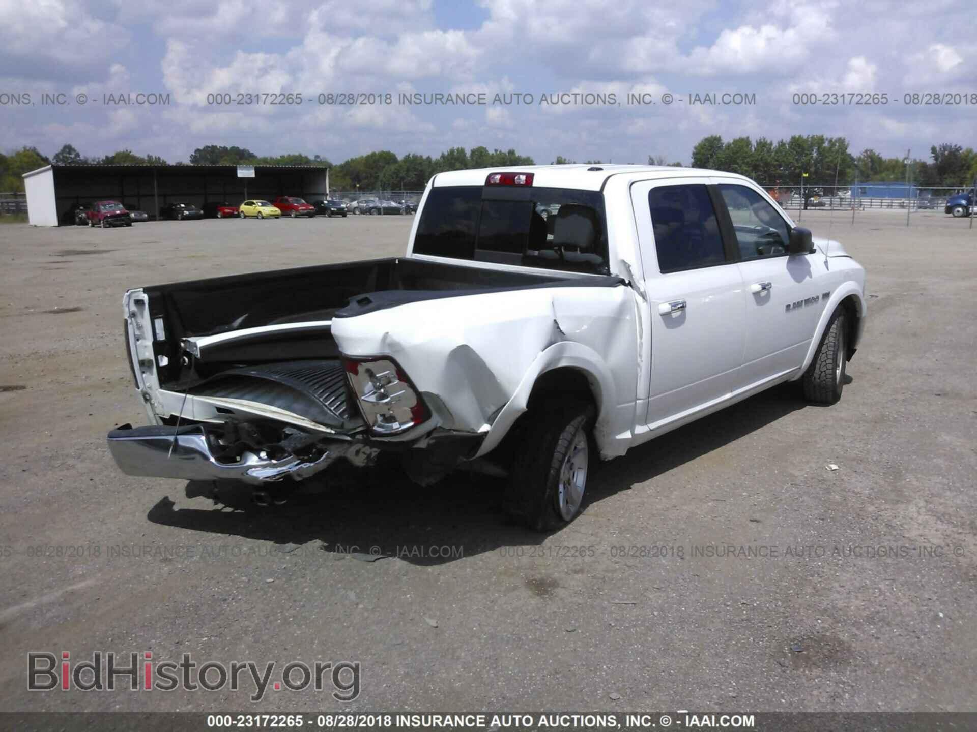 2012 Dodge Ram 1500 - VIN: 1C6RD7LT2CS210478 - Фото 4