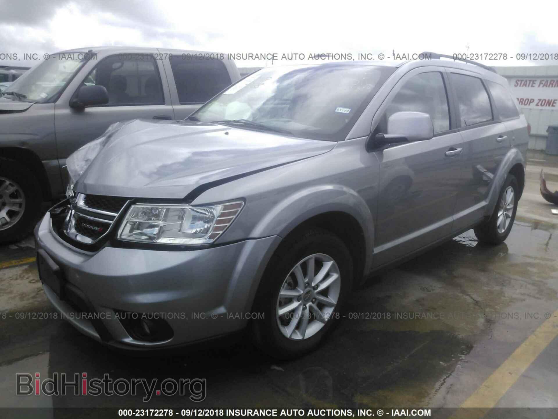 2016 Dodge Journey - VIN: 3C4PDCBB7GT110480 - Фото 2