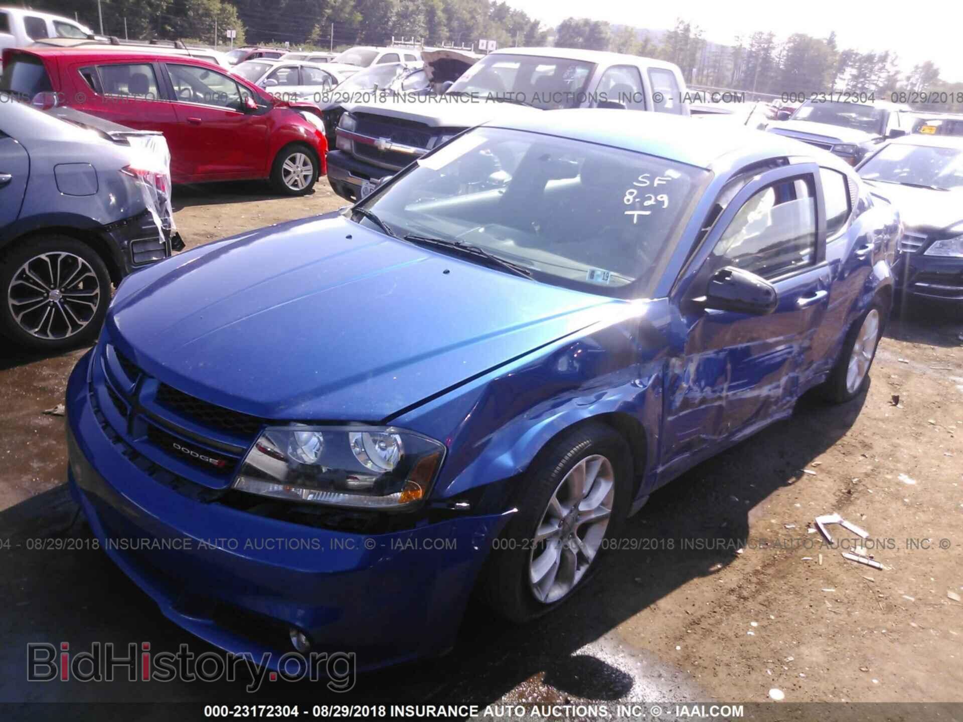 2014 Dodge Avenger - VIN: 1C3CDZBG3EN182209 - Фото 2