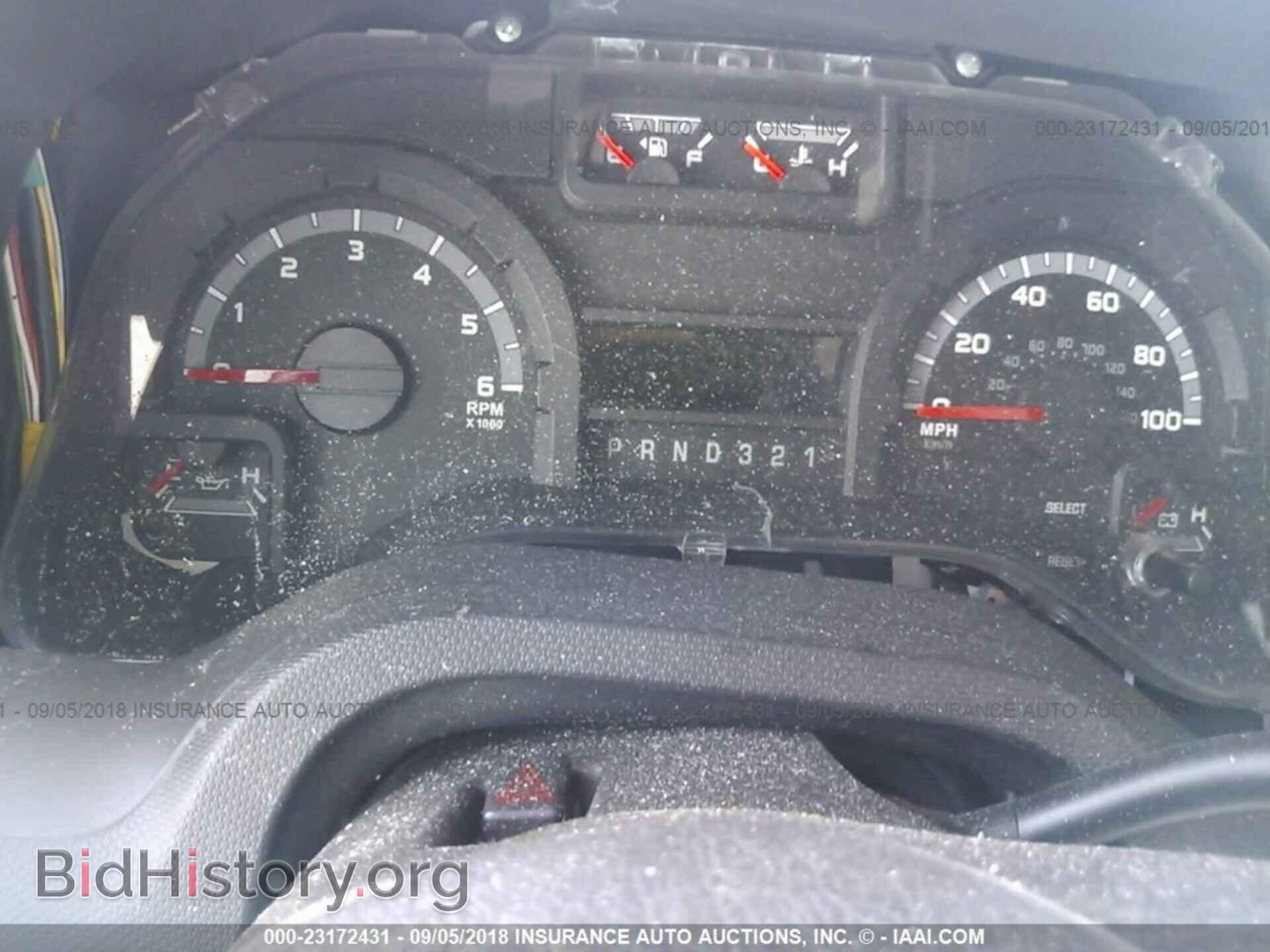 2015 Ford Econoline - VIN: 1FDEE3FL5FDA09736 - Photo 6