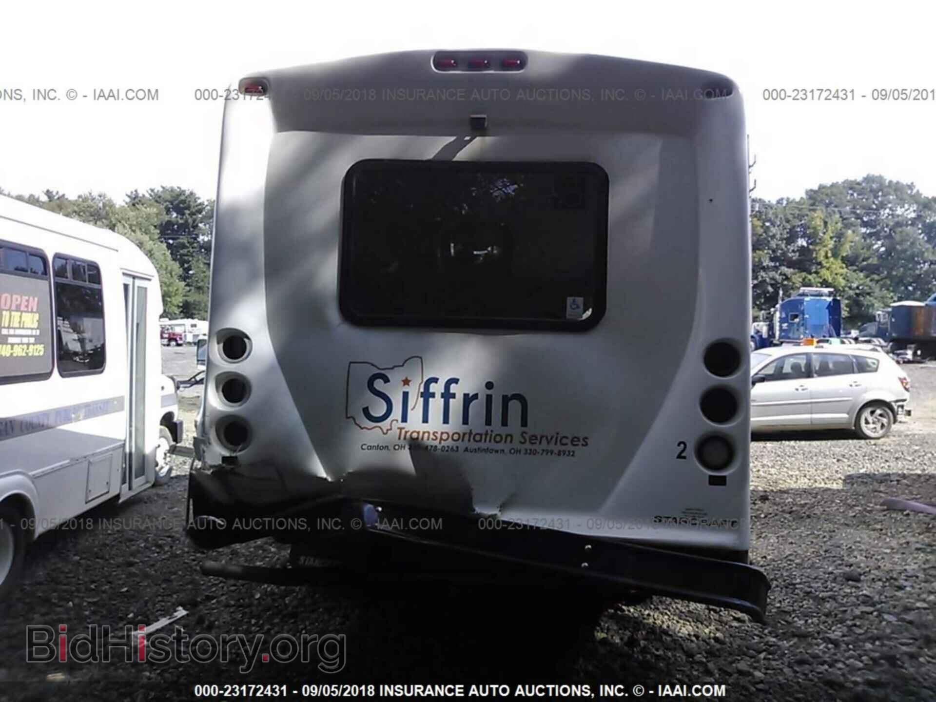 2015 Ford Econoline - VIN: 1FDEE3FL5FDA09736 - Photo 8