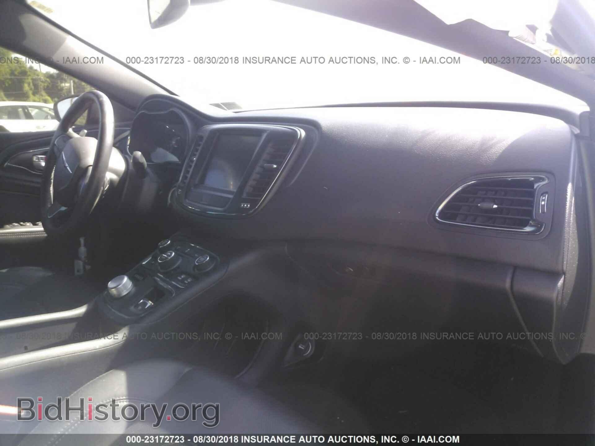 2015 Chrysler 200 - VIN: 1C3CCCBG1FN735392 - Photo 5