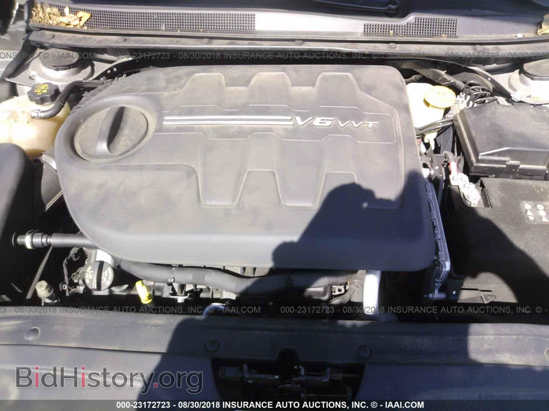 2015 Chrysler 200 - VIN: 1C3CCCBG1FN735392 - Photo 10
