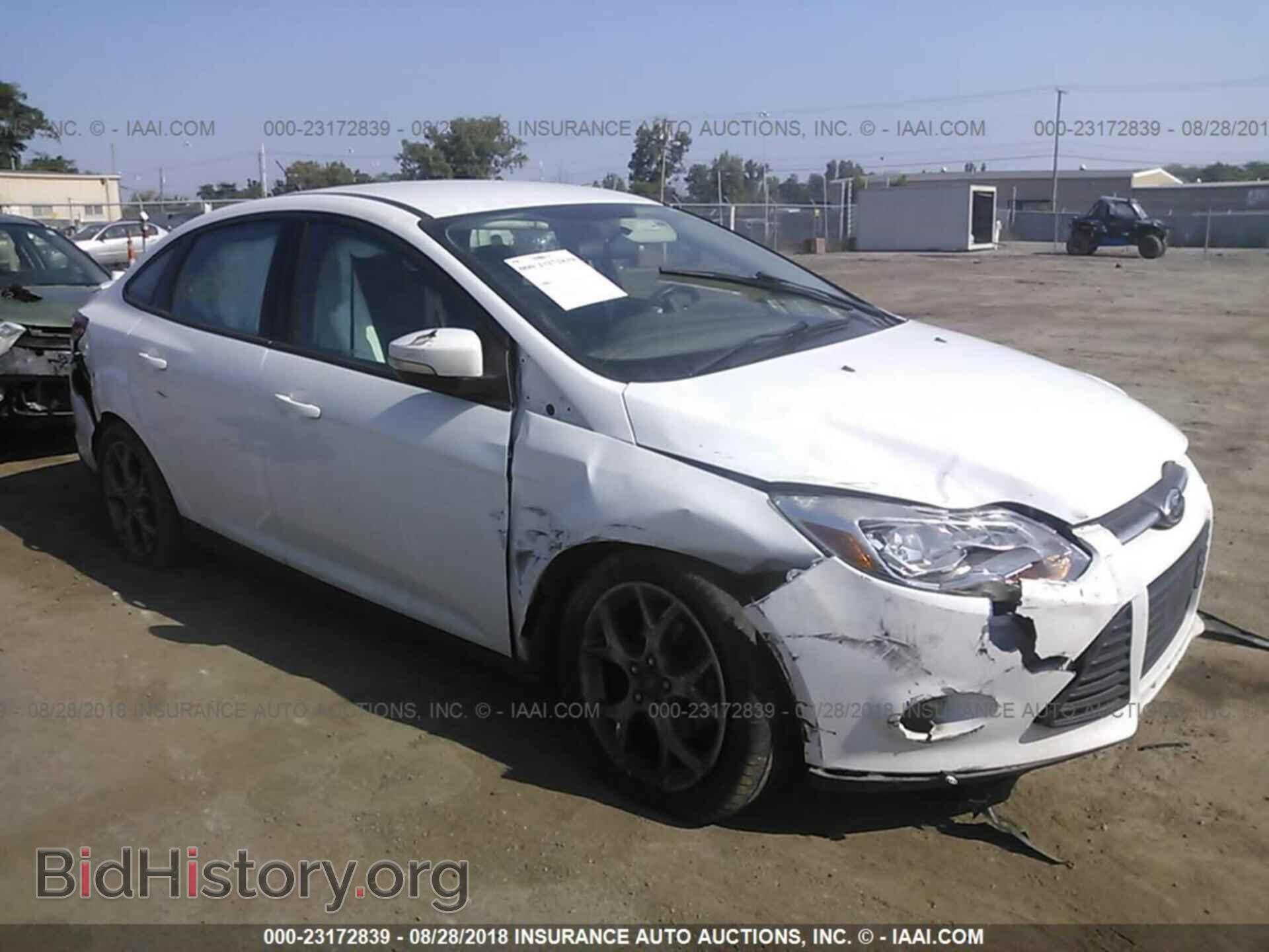 Photo 1FADP3F27EL174280 - Ford Focus 2014