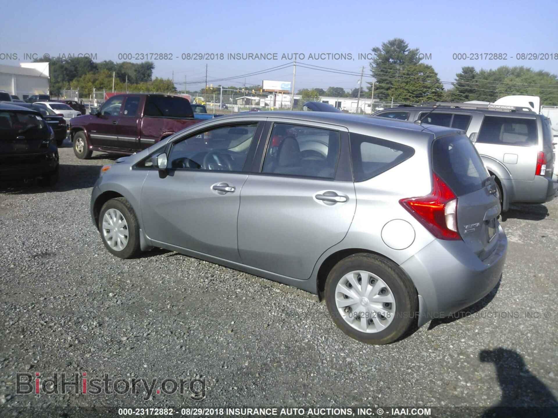 2015 Nissan Versa note - VIN: 3N1CE2CP8FL386362 - Photo 3