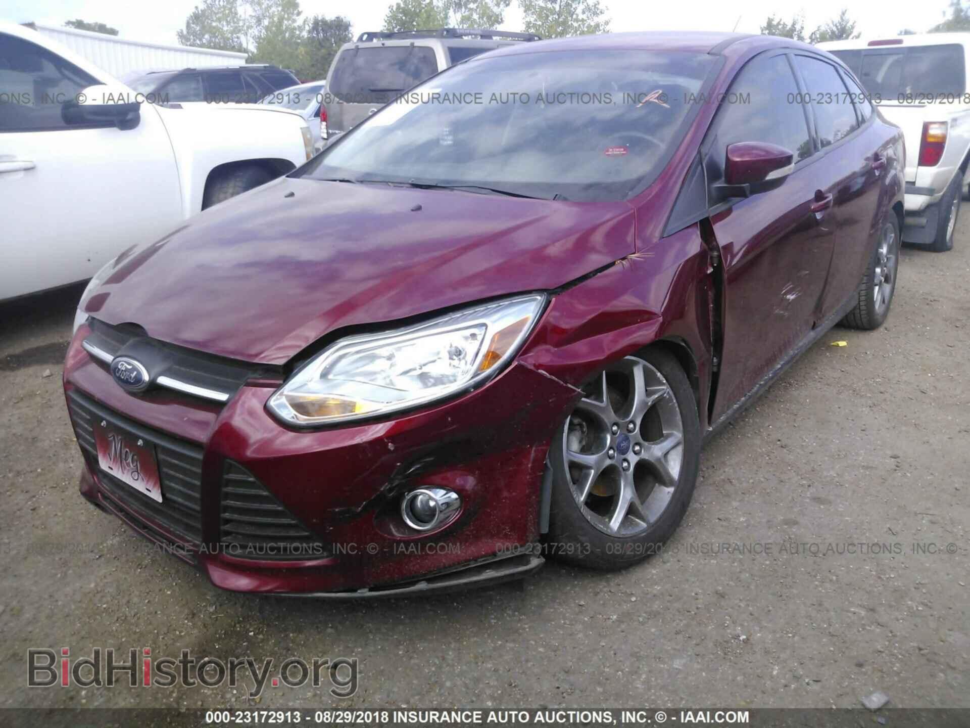 2014 Ford Focus - VIN: 1FADP3F2XEL203495 - Фото 2