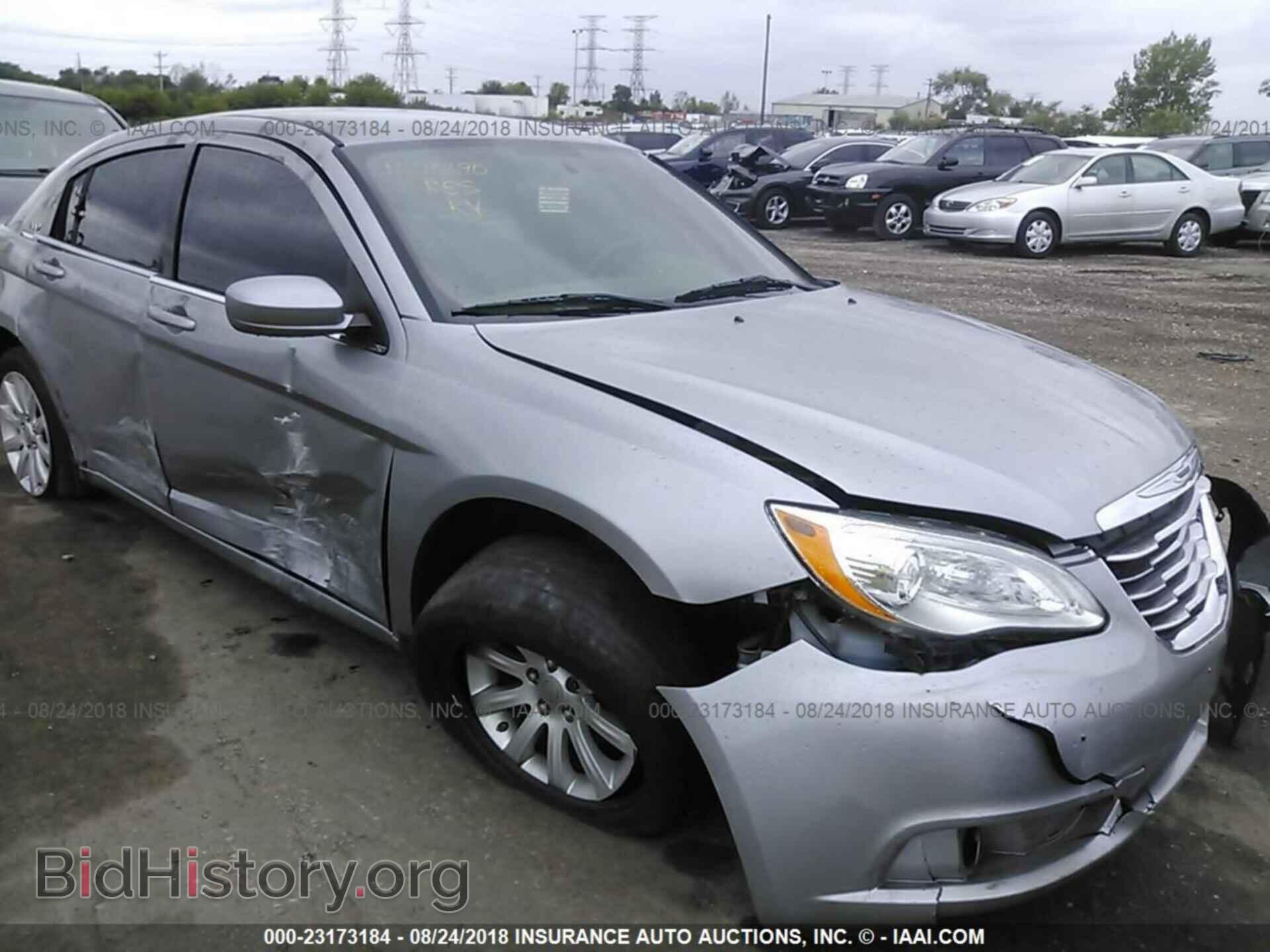 2013 Chrysler 200 - VIN: 1C3CCBBB7DN692513 - Photo 6