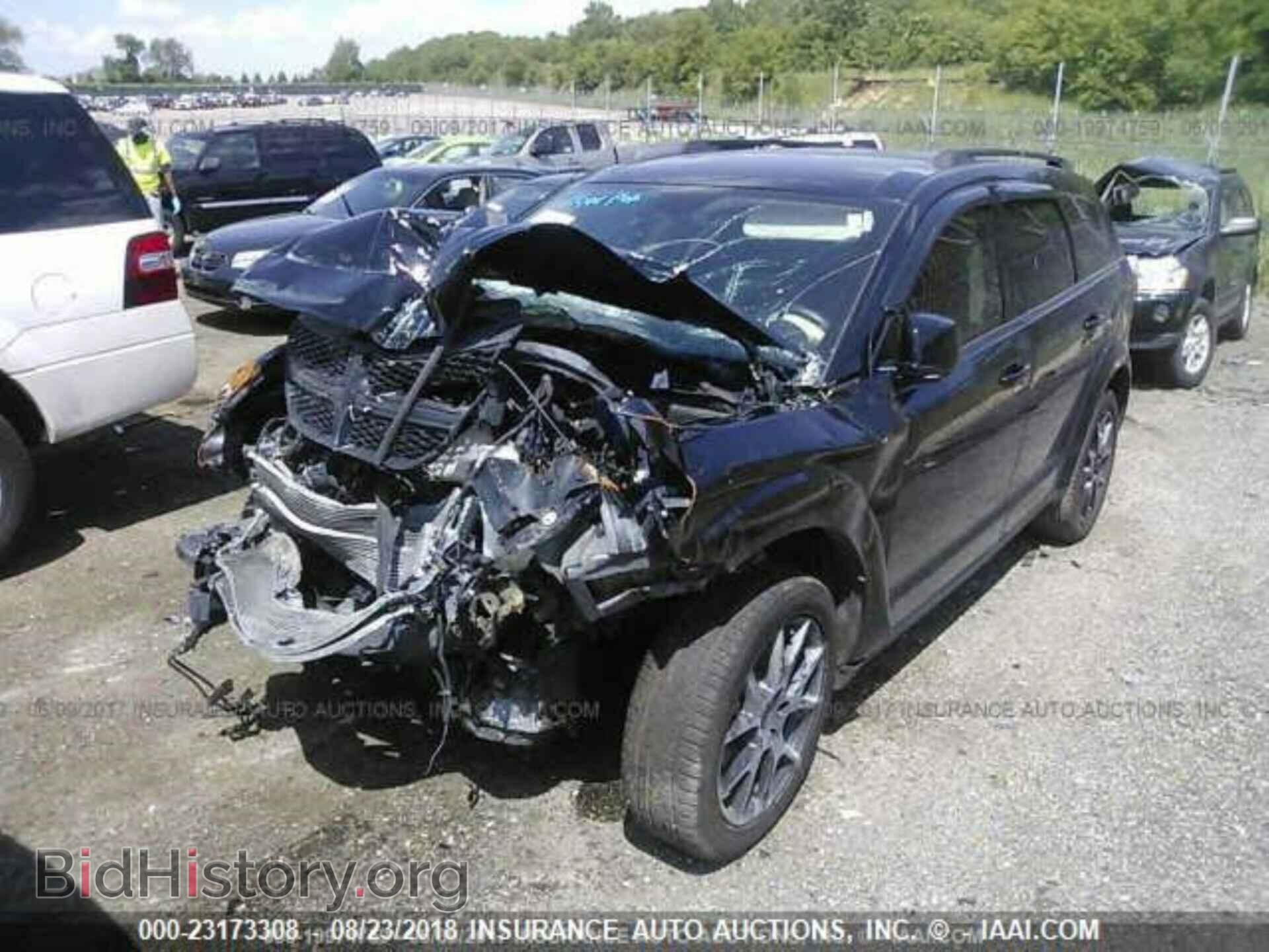 2014 Dodge Journey - VIN: 3C4PDCBB8ET186447 - Фото 2