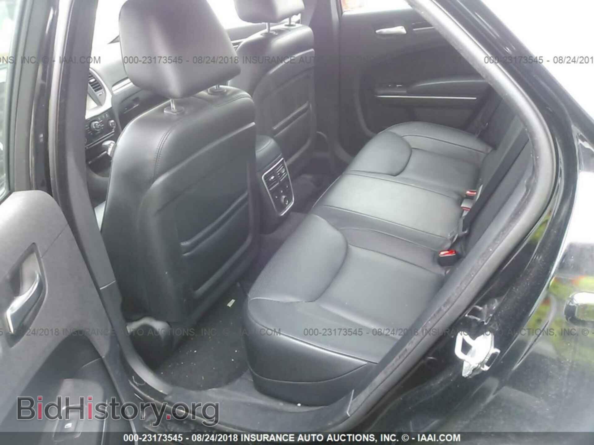 2013 Chrysler 300c - VIN: 2C3CCAKT0DH744995 - Фото 8