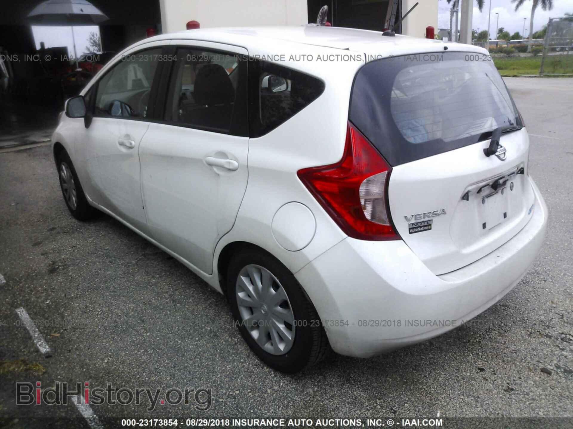 2014 Nissan Versa note - VIN: 3N1CE2CP1EL424402 - Фото 3