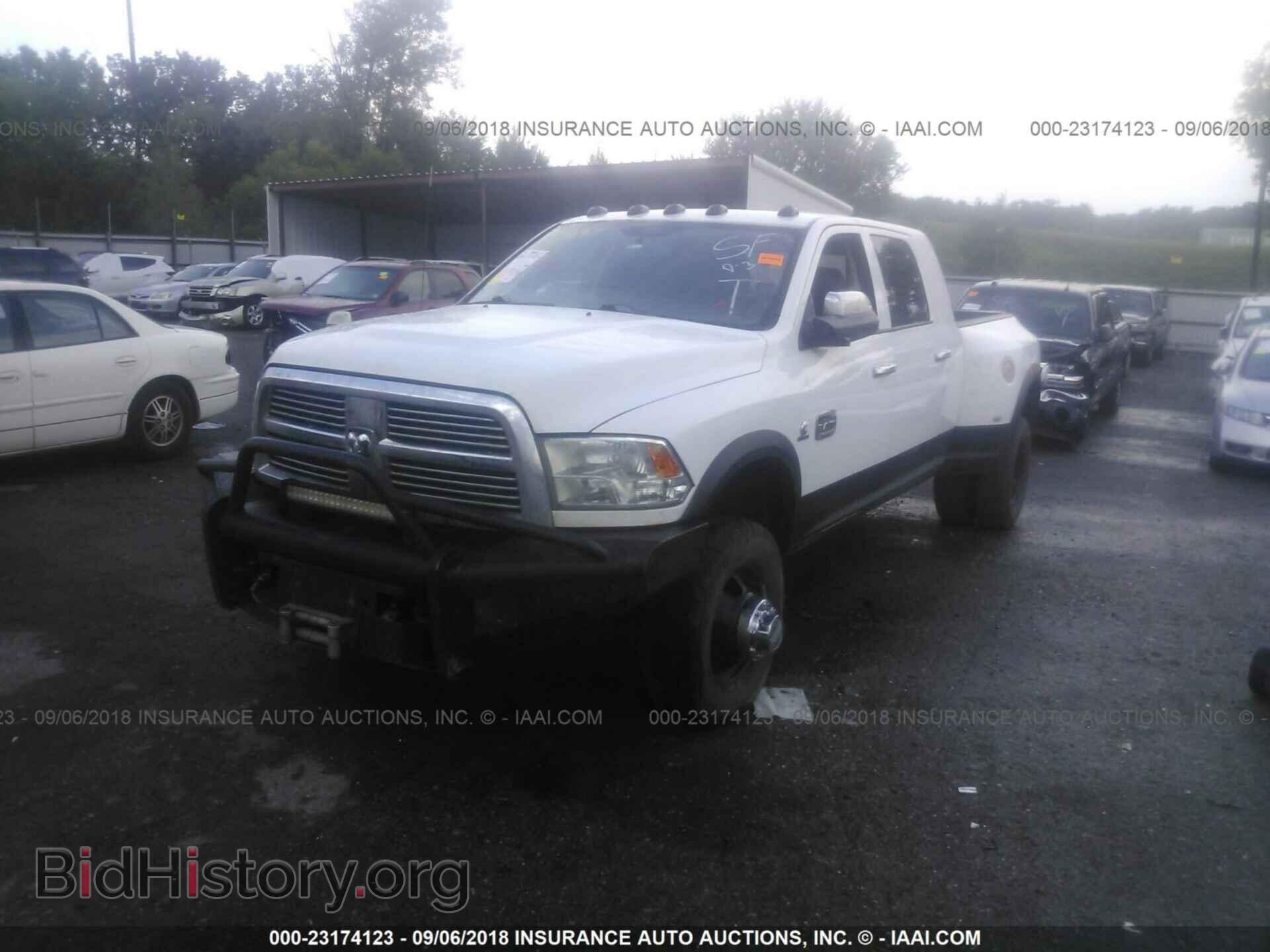 2011 DODGE RAM 3500 - VIN: 3D73Y4HL2BG587933 - Photo 2