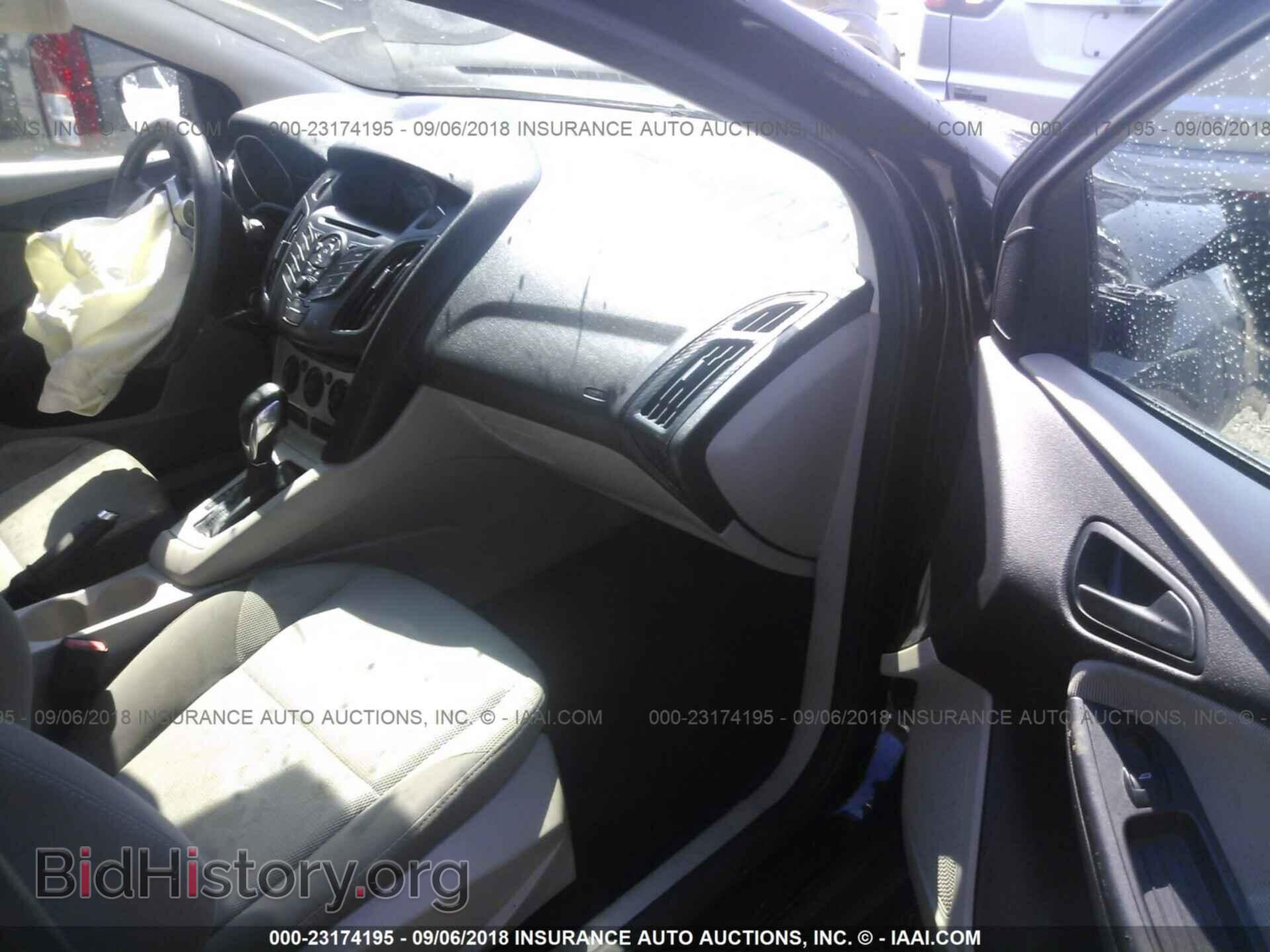 2012 Ford Focus - VIN: 1FAHP3F24CL431460 - Фото 5