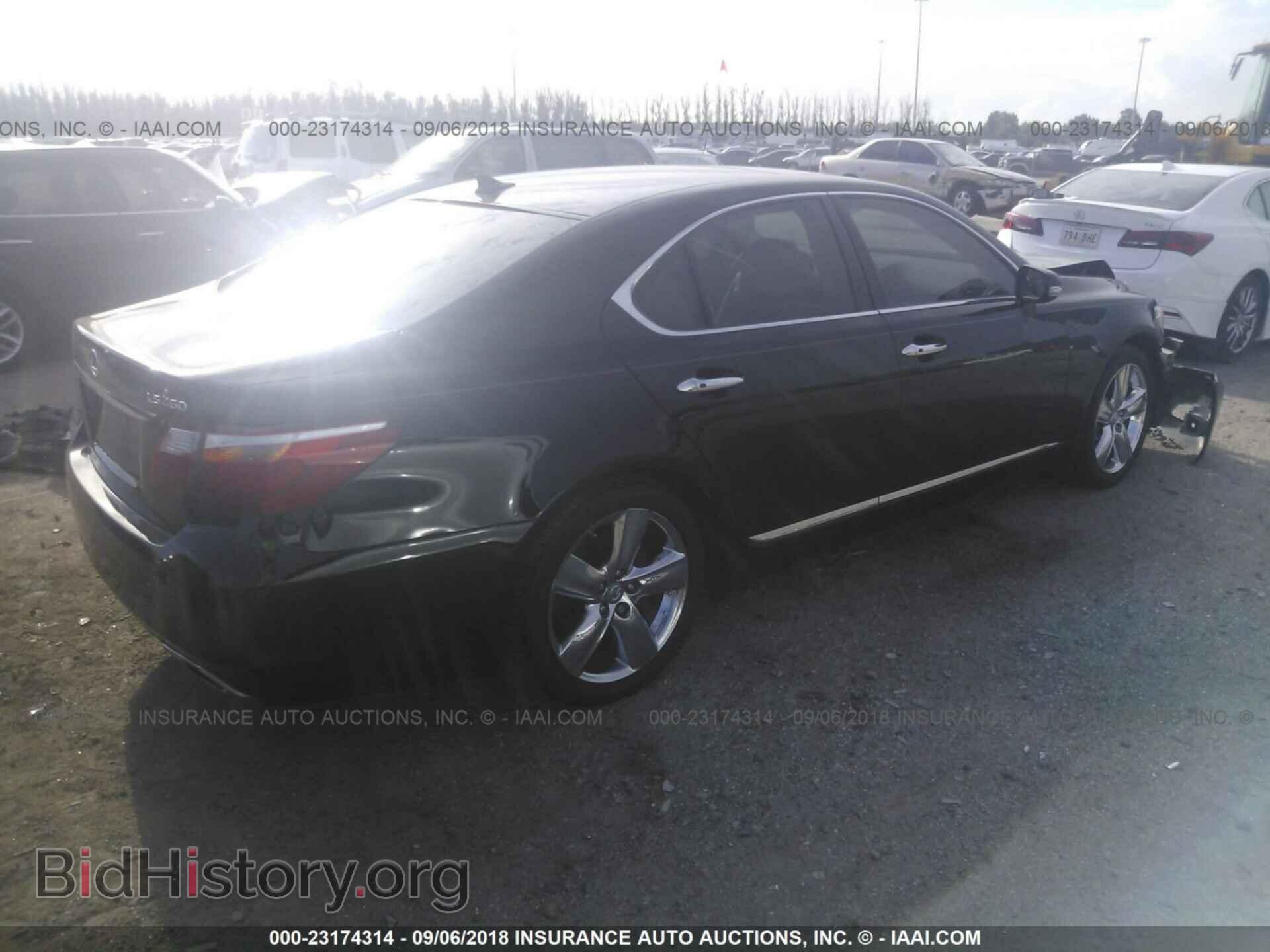 2012 Lexus Ls - VIN: JTHBL5EF8C5111010 - Фото 4