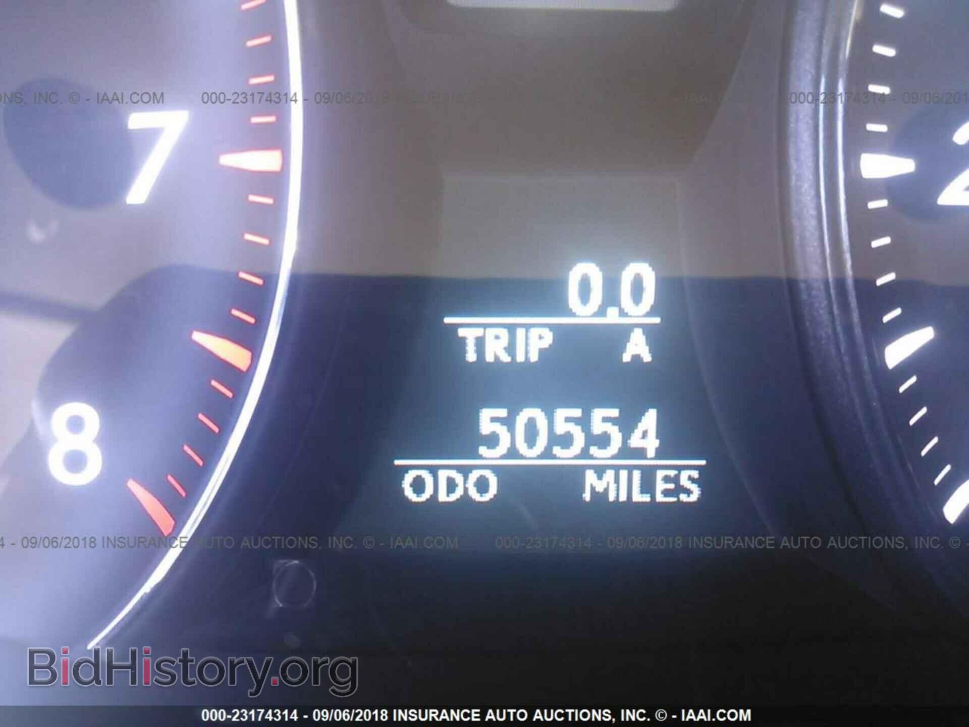 2012 Lexus Ls - VIN: JTHBL5EF8C5111010 - Фото 7